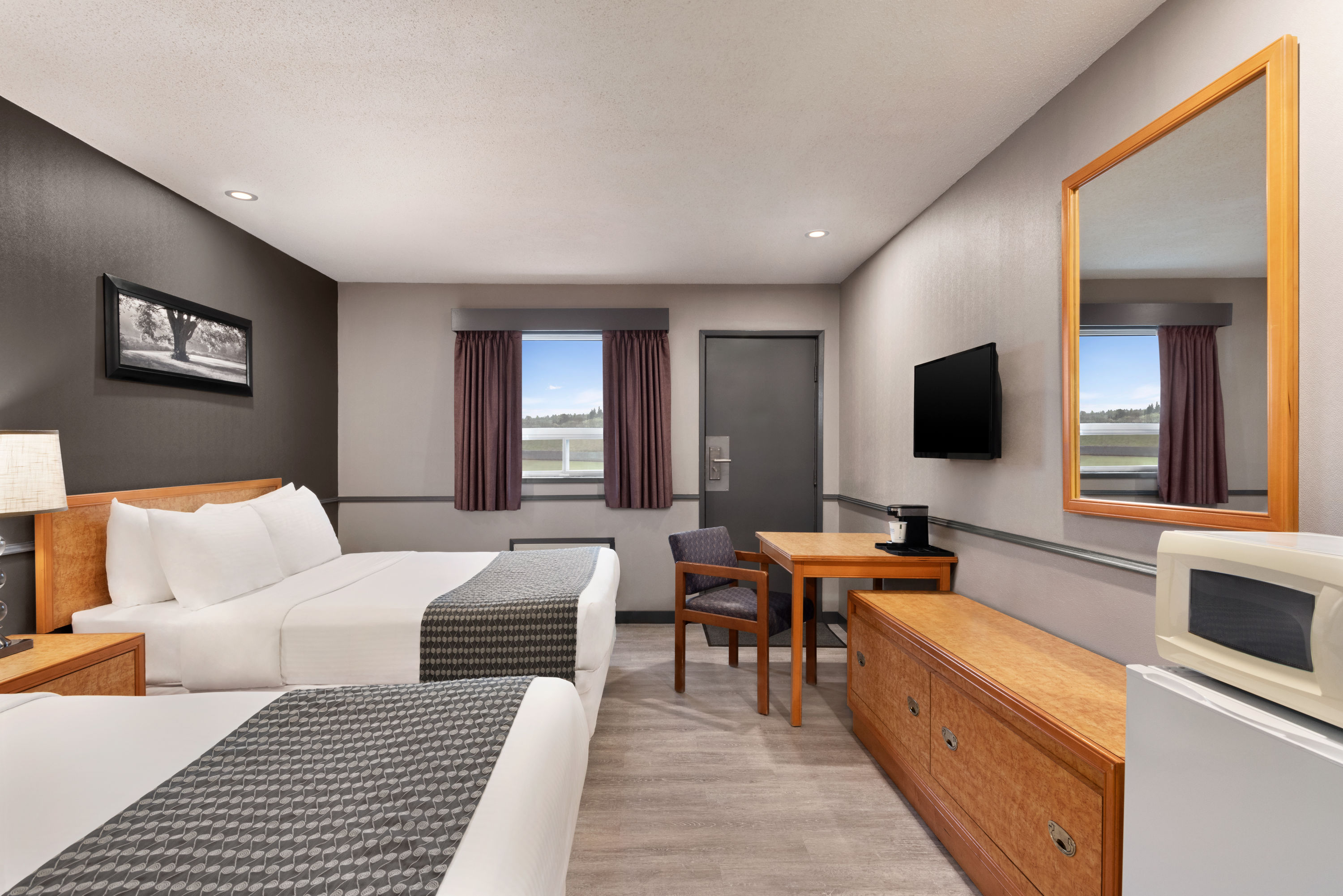 Travelodge by Wyndham Brandon | Brandon, MB Hotels
