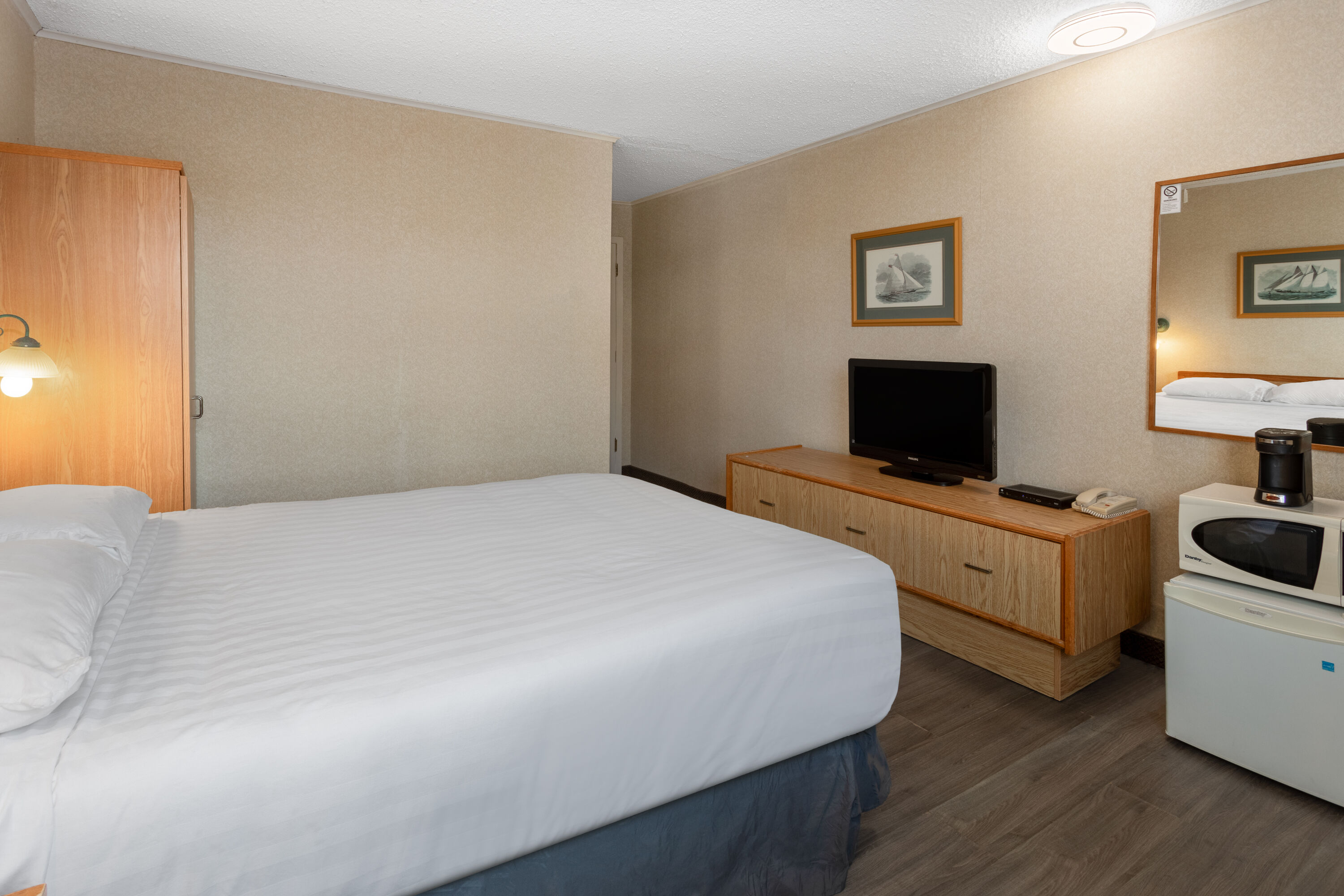 Guest room at the Travelodge by Wyndham Amherst in Amherst, Nova Scotia
