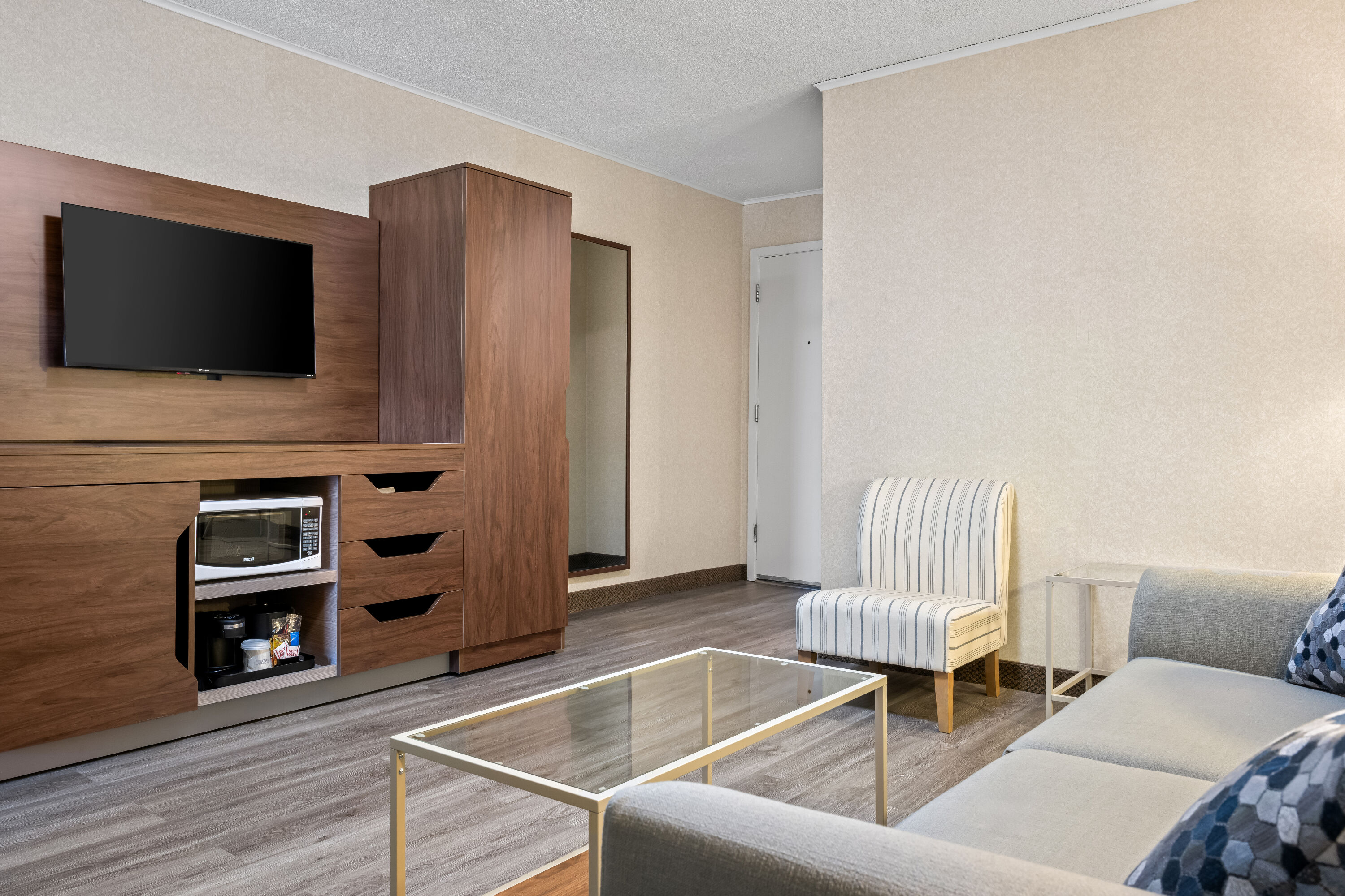 Travelodge by Wyndham Amherst suite in Amherst, Nova Scotia