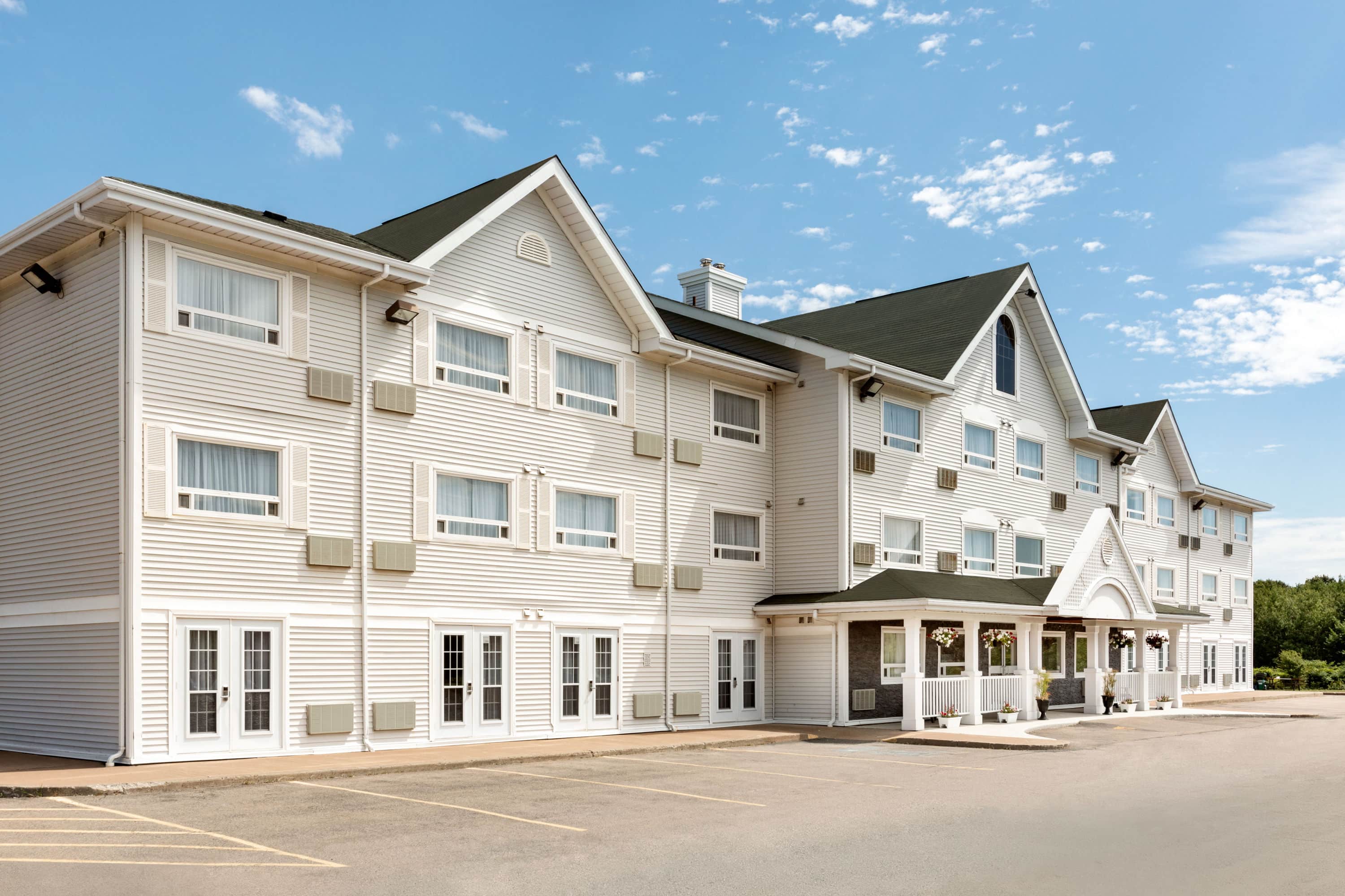 Travelodge Suites by Wyndham New Glasgow New Glasgow, NS Hotels
