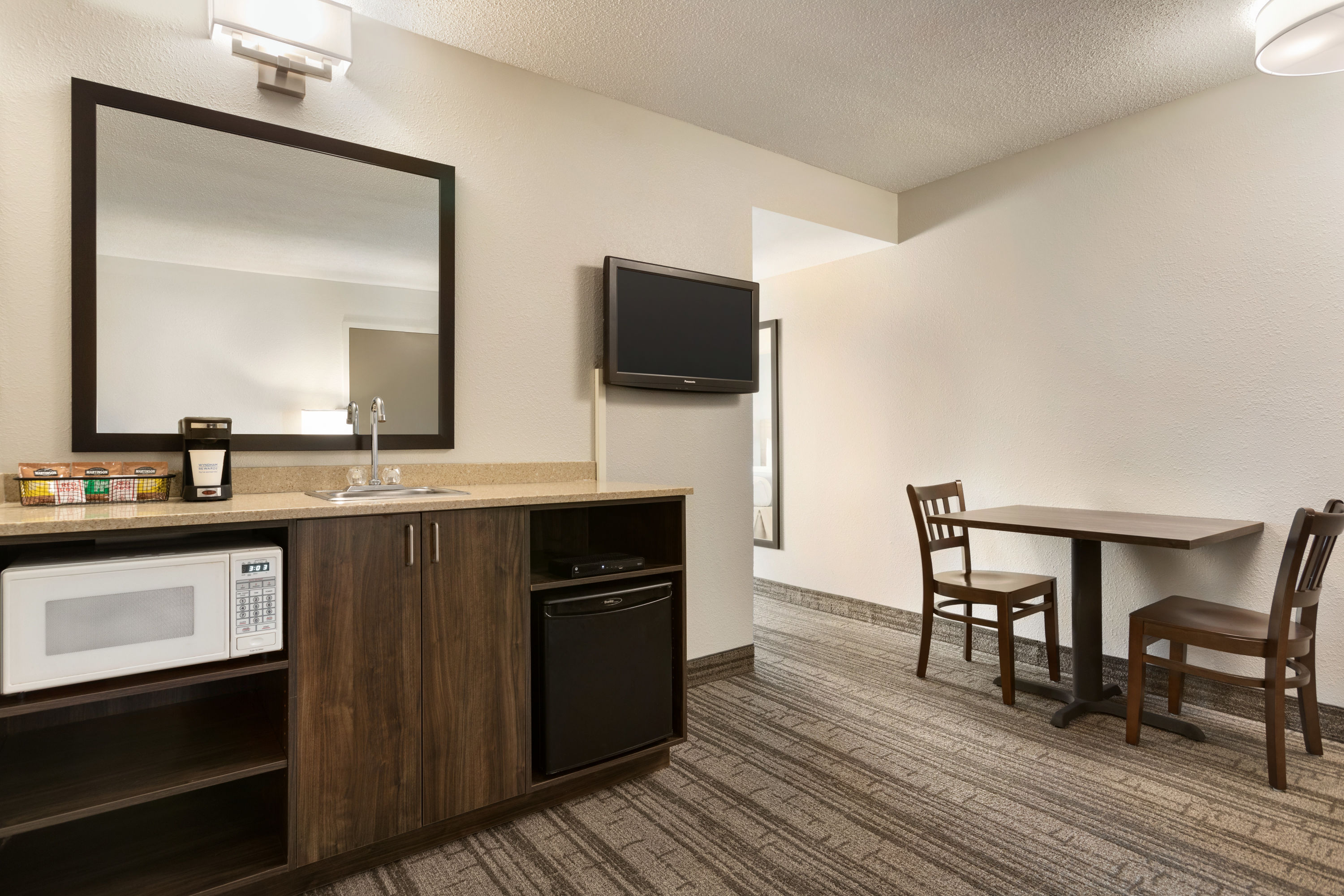 Travelodge Suites by Wyndham New Glasgow New Glasgow, NS Hotels