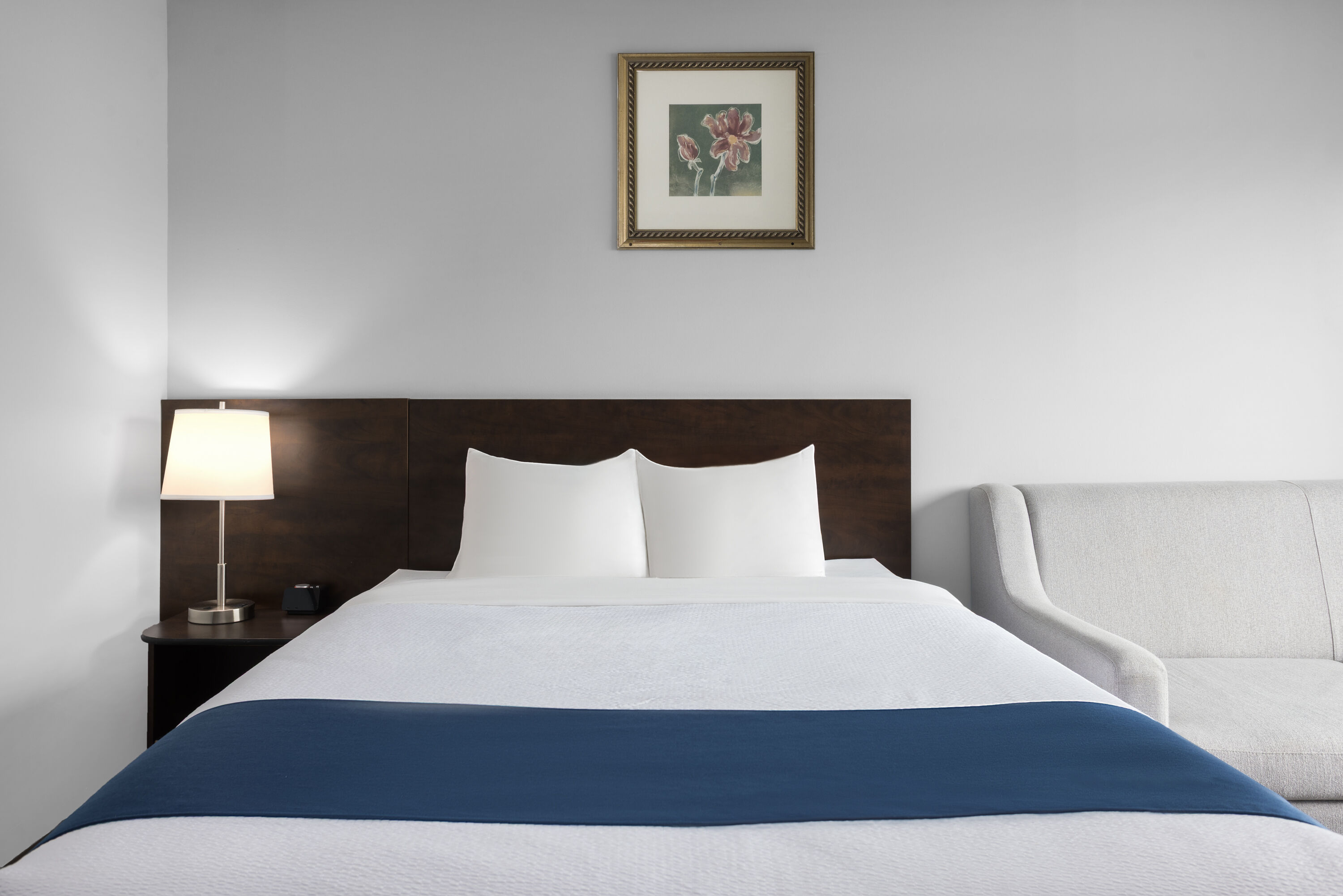 Guest room at the Travelodge by Wyndham Cochrane Ontario in Cochrane, Ontario