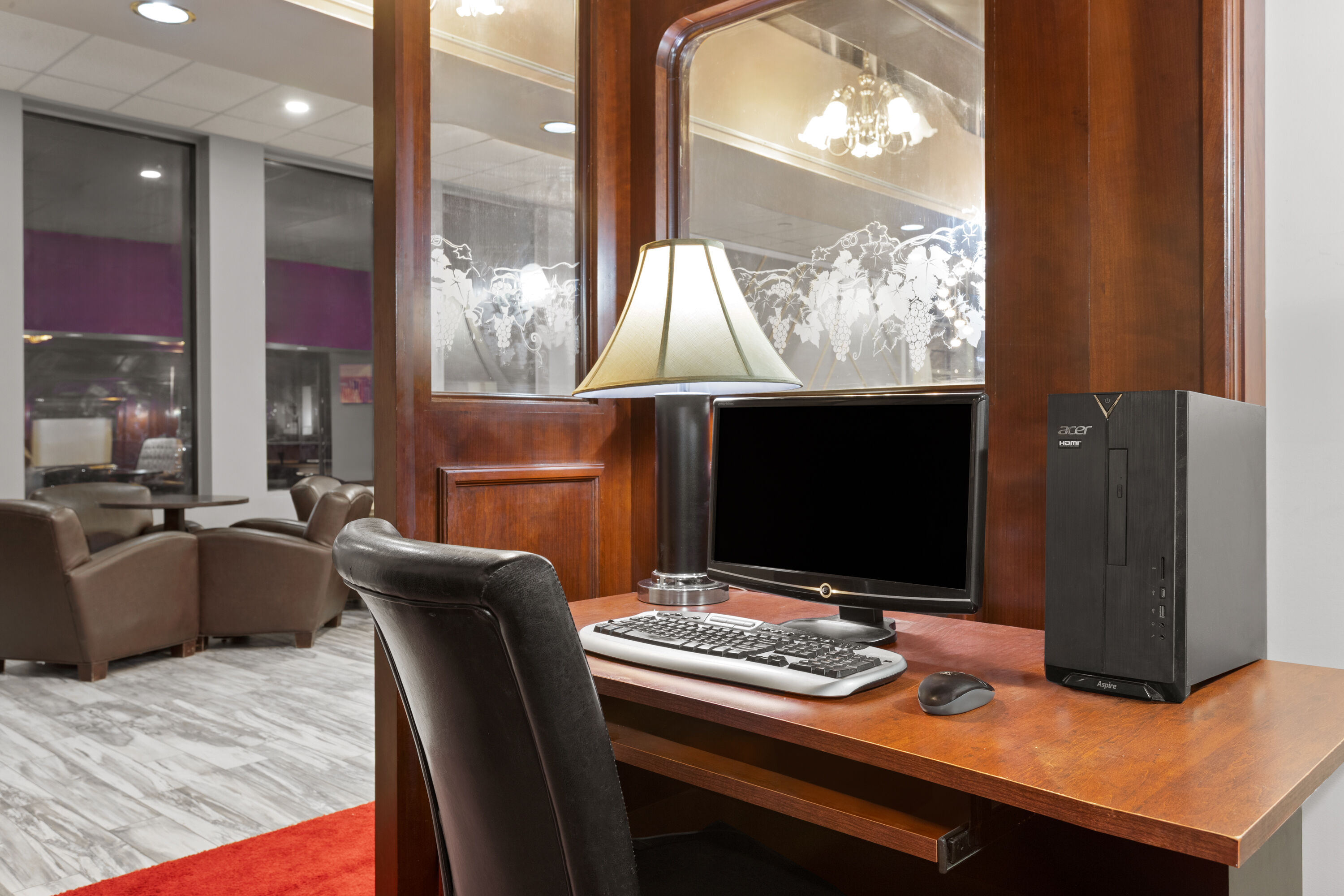 Travelodge by Wyndham Lindsay business center in Lindsay, Ontario