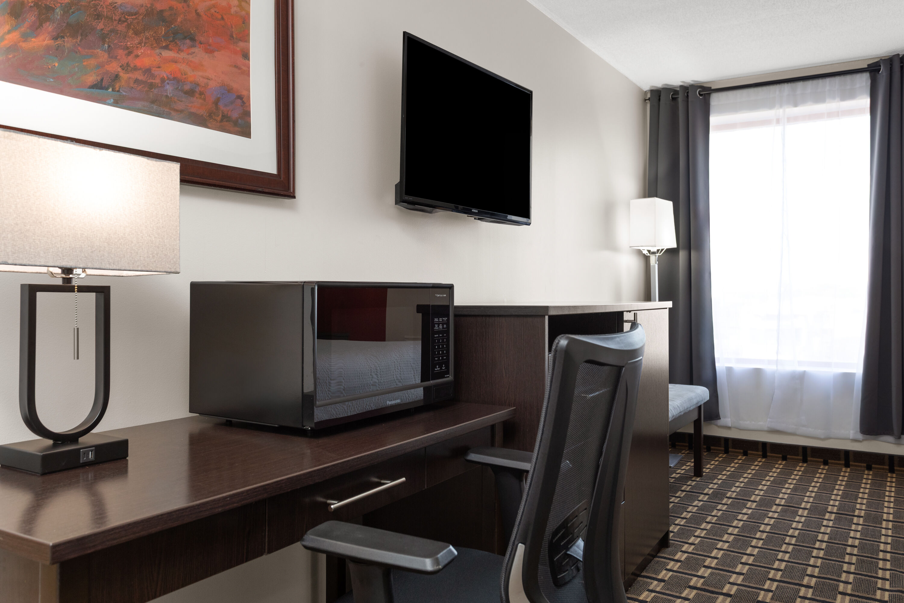 Guest room at the Travelodge by Wyndham Lindsay in Lindsay, Ontario