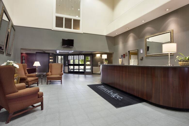 Travelodge Ottawa East hotel lobby in Ottawa, Ontario