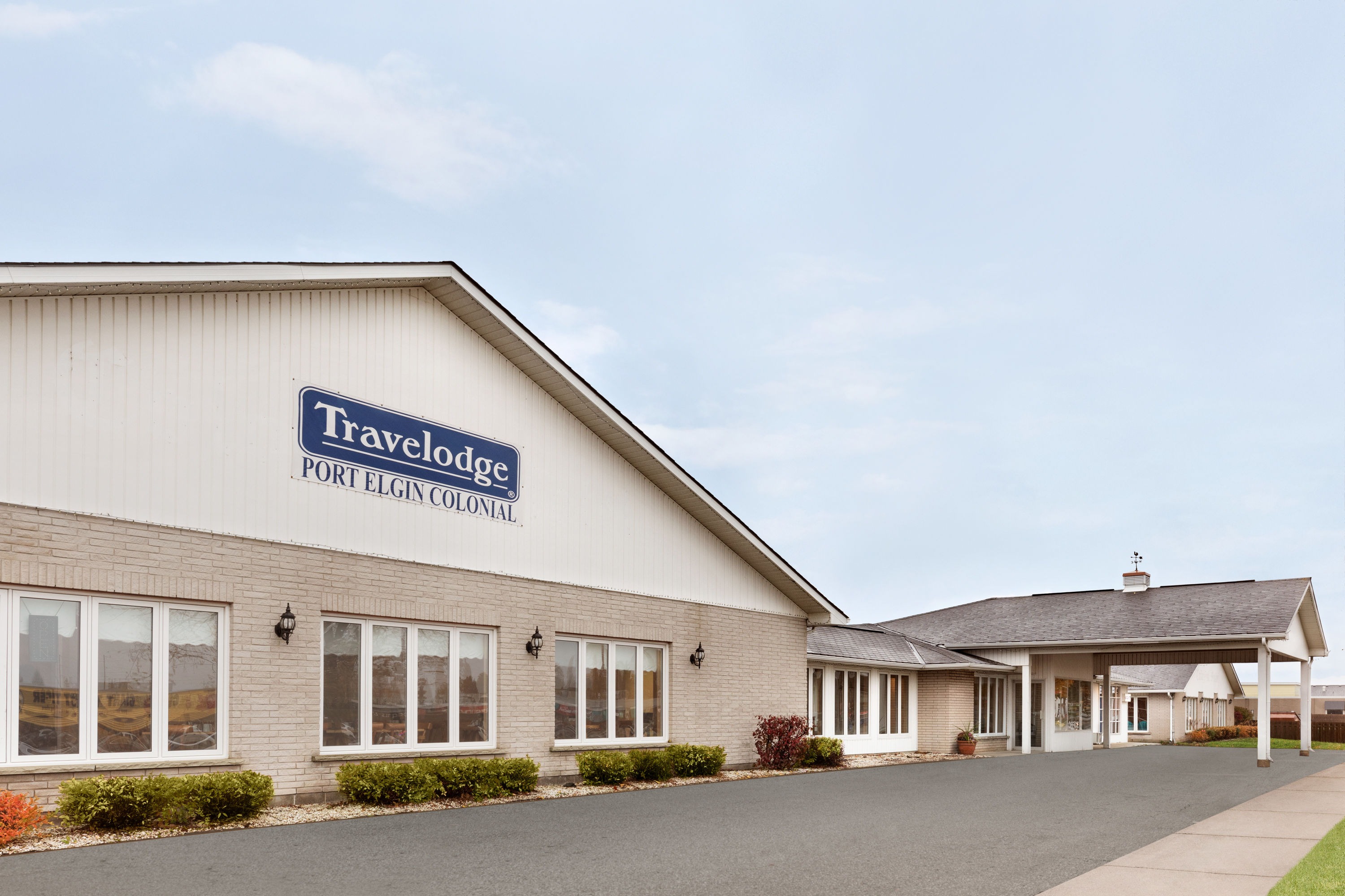 Travelodge by Wyndham Port Elgin Port Elgin, ON Hotels