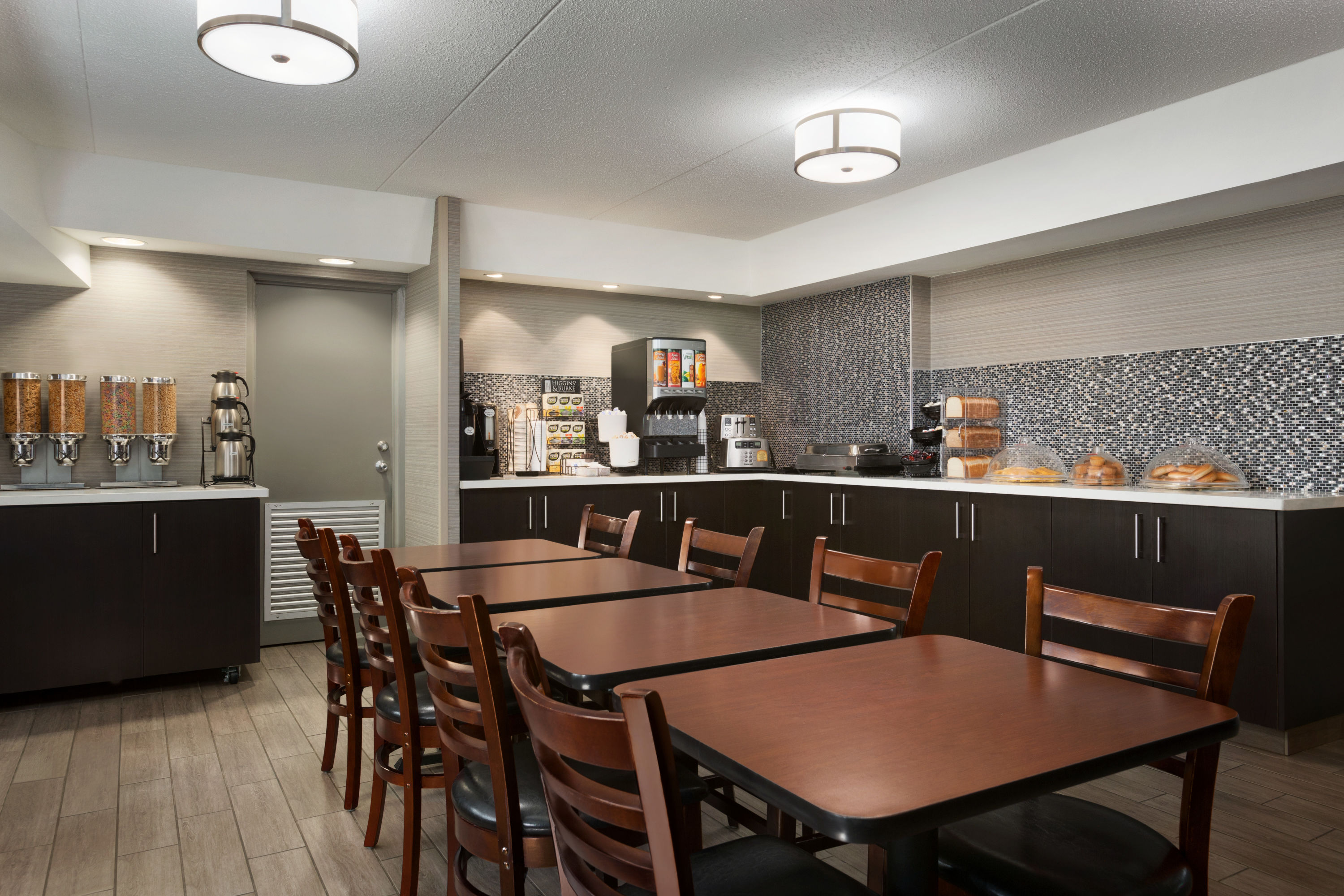 Travelodge by Wyndham Toronto East restaurant in Toronto, Ontario