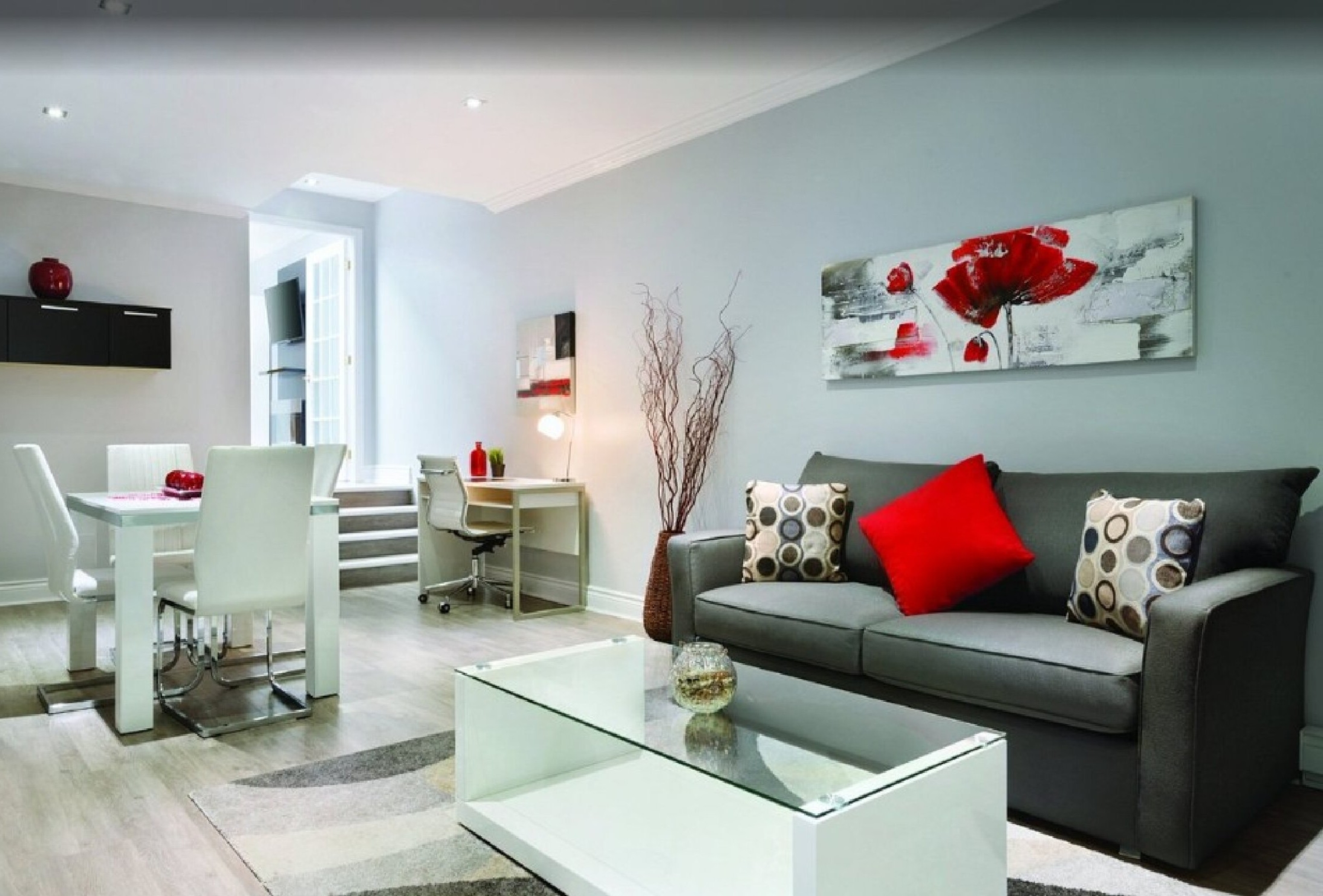 Travelodge by Wyndham Hotel & Convention Centre Quebec City suite in Quebec City, Quebec