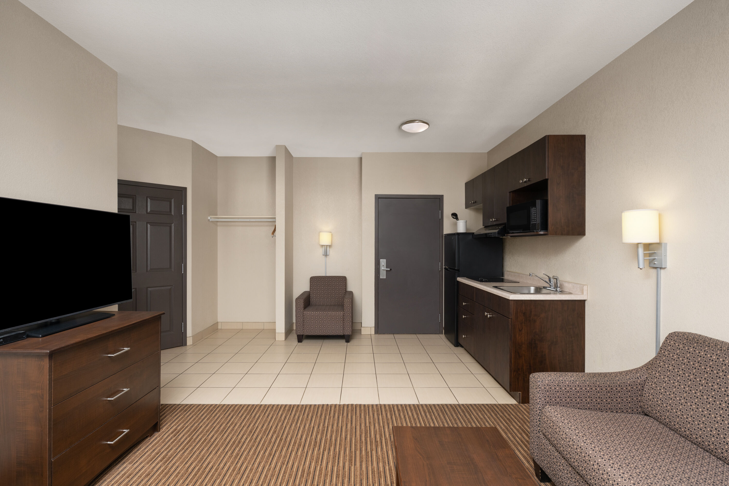Travelodge Suites by Wyndham Estevan suite in Estevan, Saskatchewan