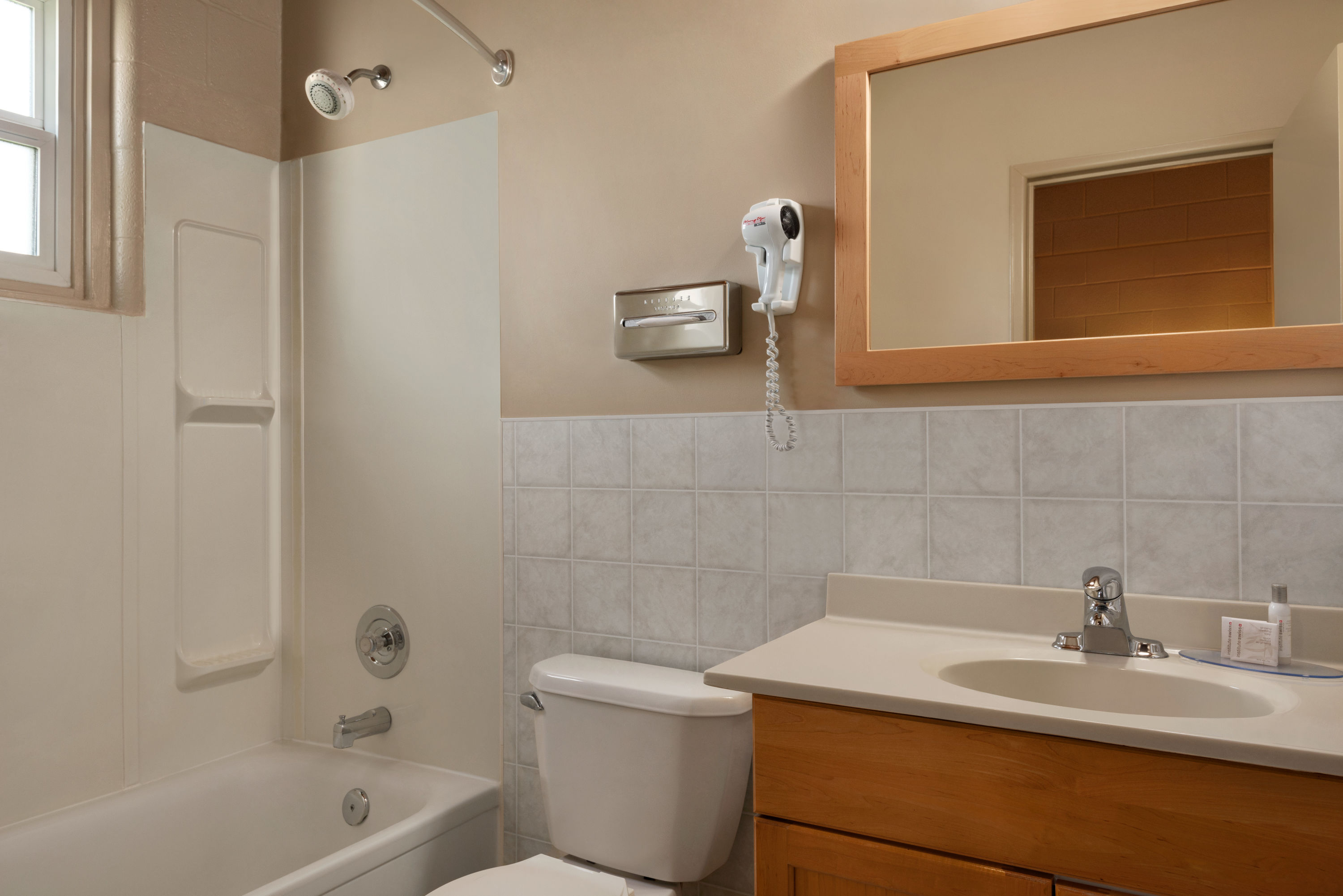 Guest room bath at the Thriftlodge Moose Jaw in Moose Jaw, Saskatchewan