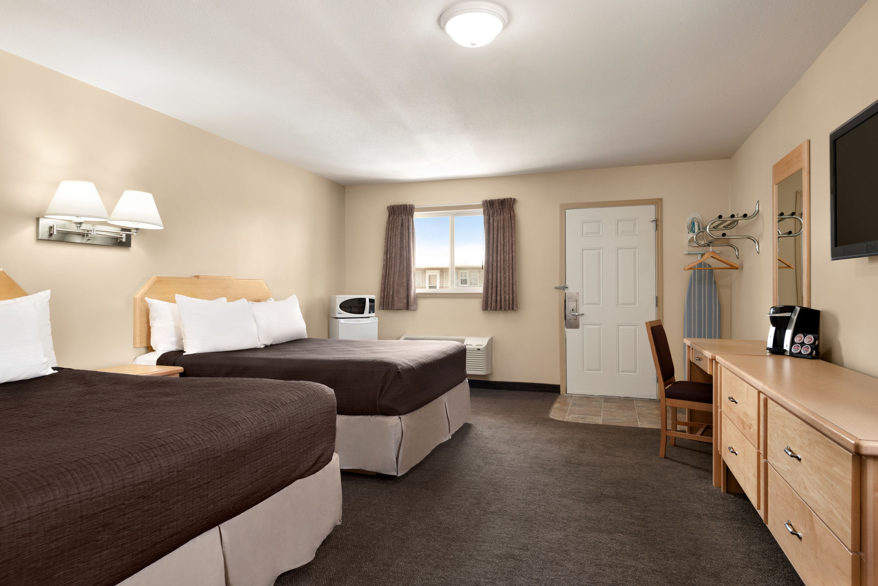 Guest room at the Thriftlodge Moose Jaw in Moose Jaw, Saskatchewan