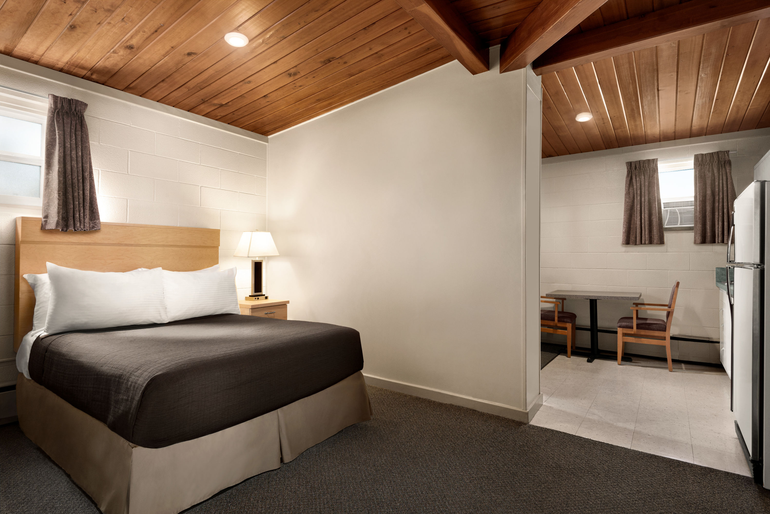 Thriftlodge Moose Jaw suite in Moose Jaw, Saskatchewan