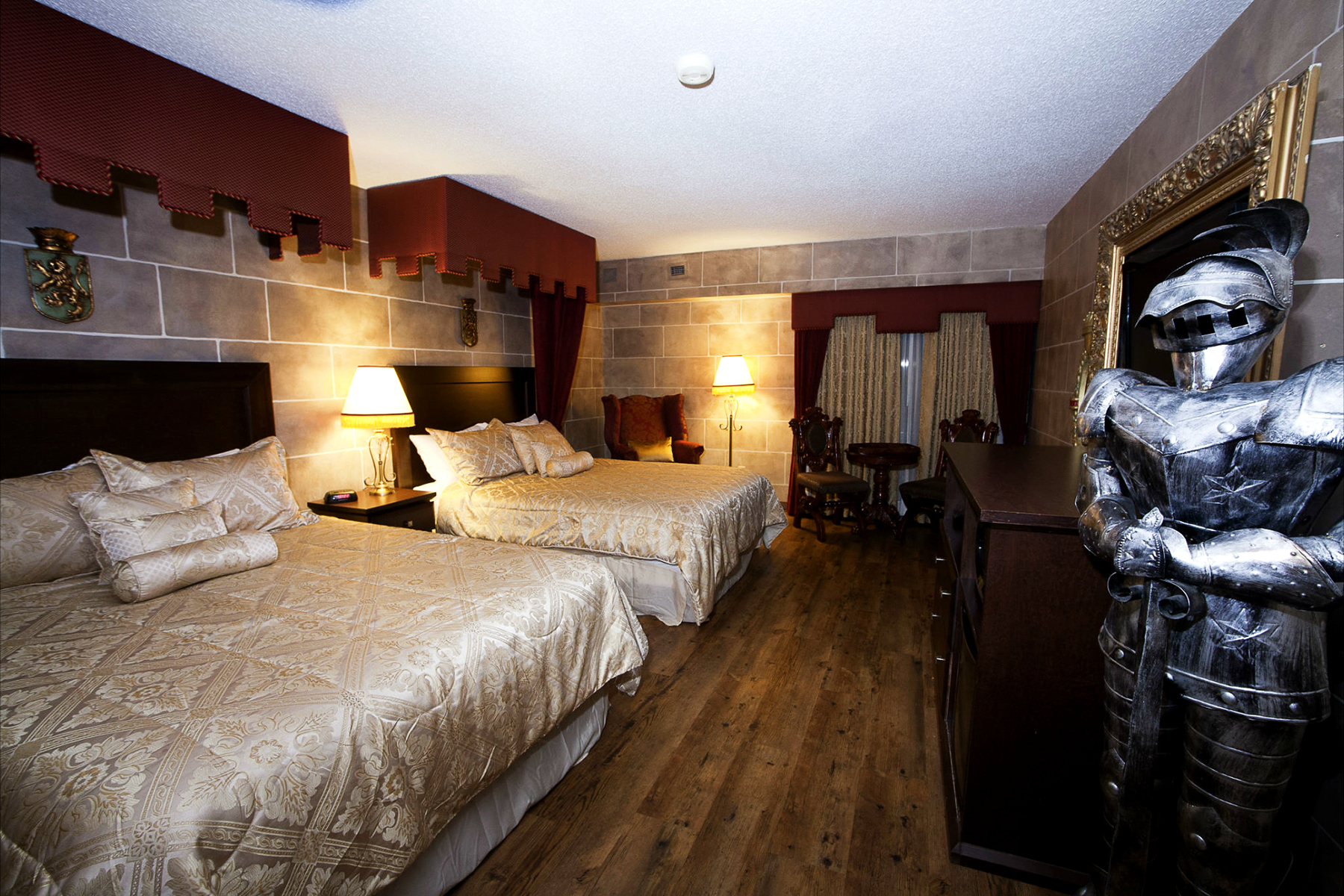 Guest room at the Travelodge Hotel by Wyndham Saskatoon in Saskatoon, Saskatchewan