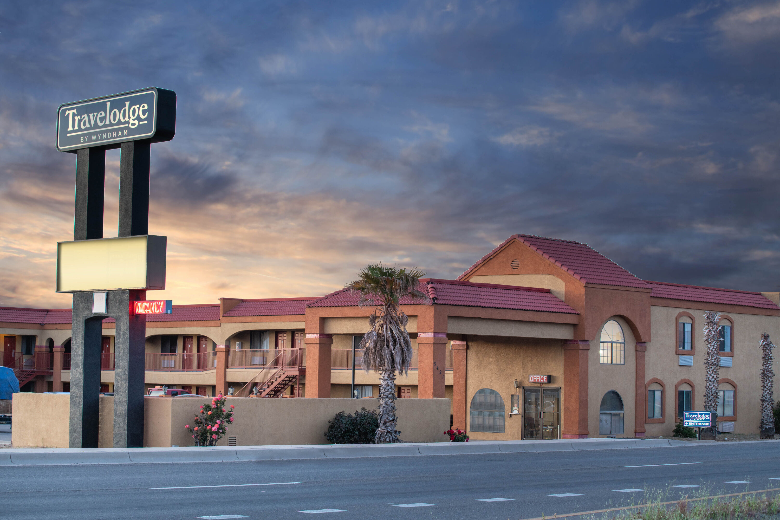 Travelodge by Wyndham Kingman Kingman, AZ Hotels