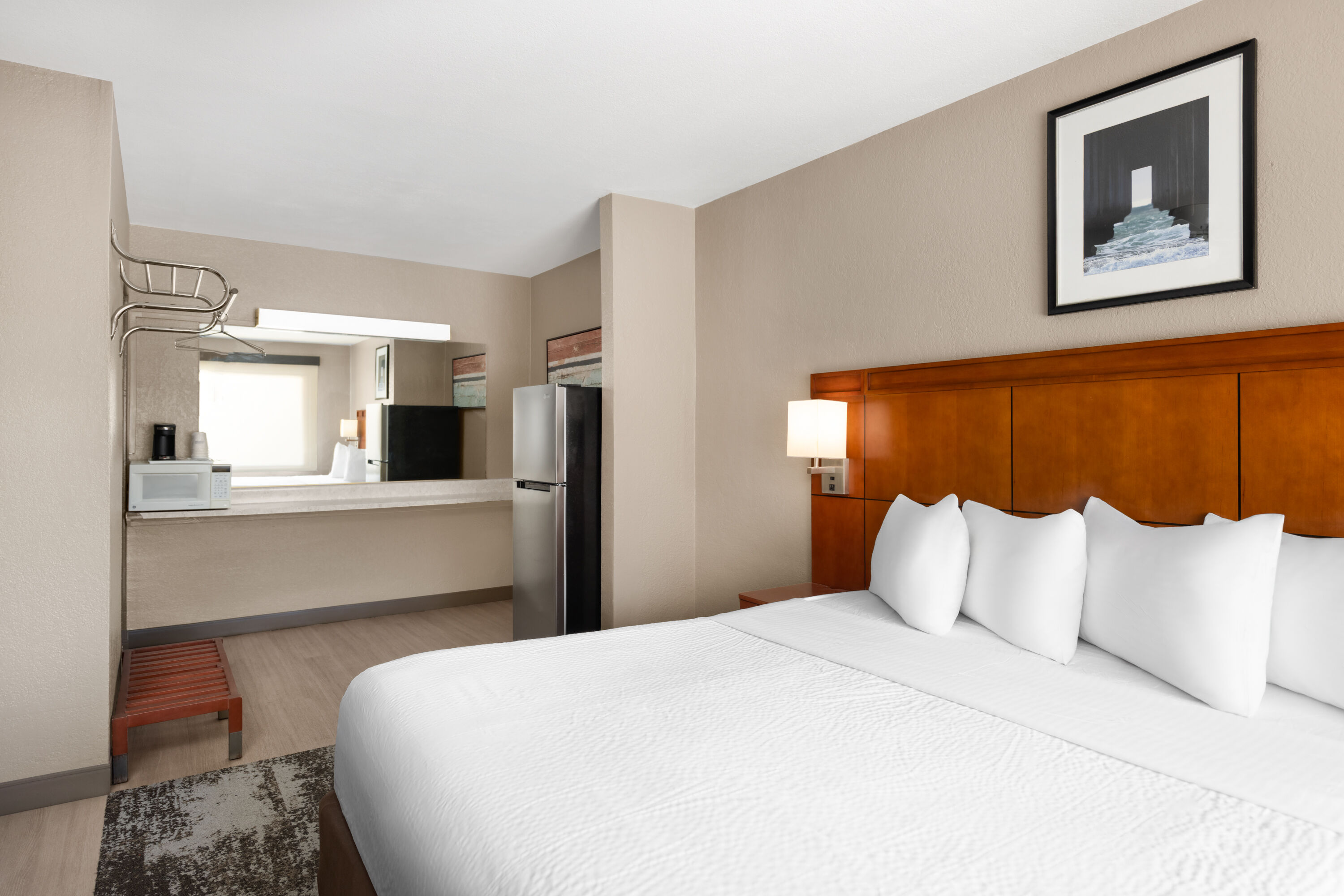 Guest room at the Travelodge by Wyndham Parker in Parker, Arizona