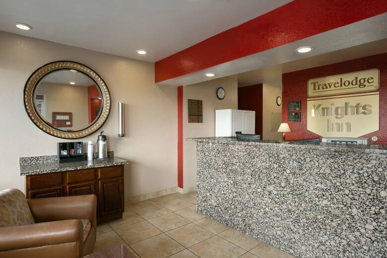 Travelodge Phoenix North hotel lobby in Phoenix, Arizona