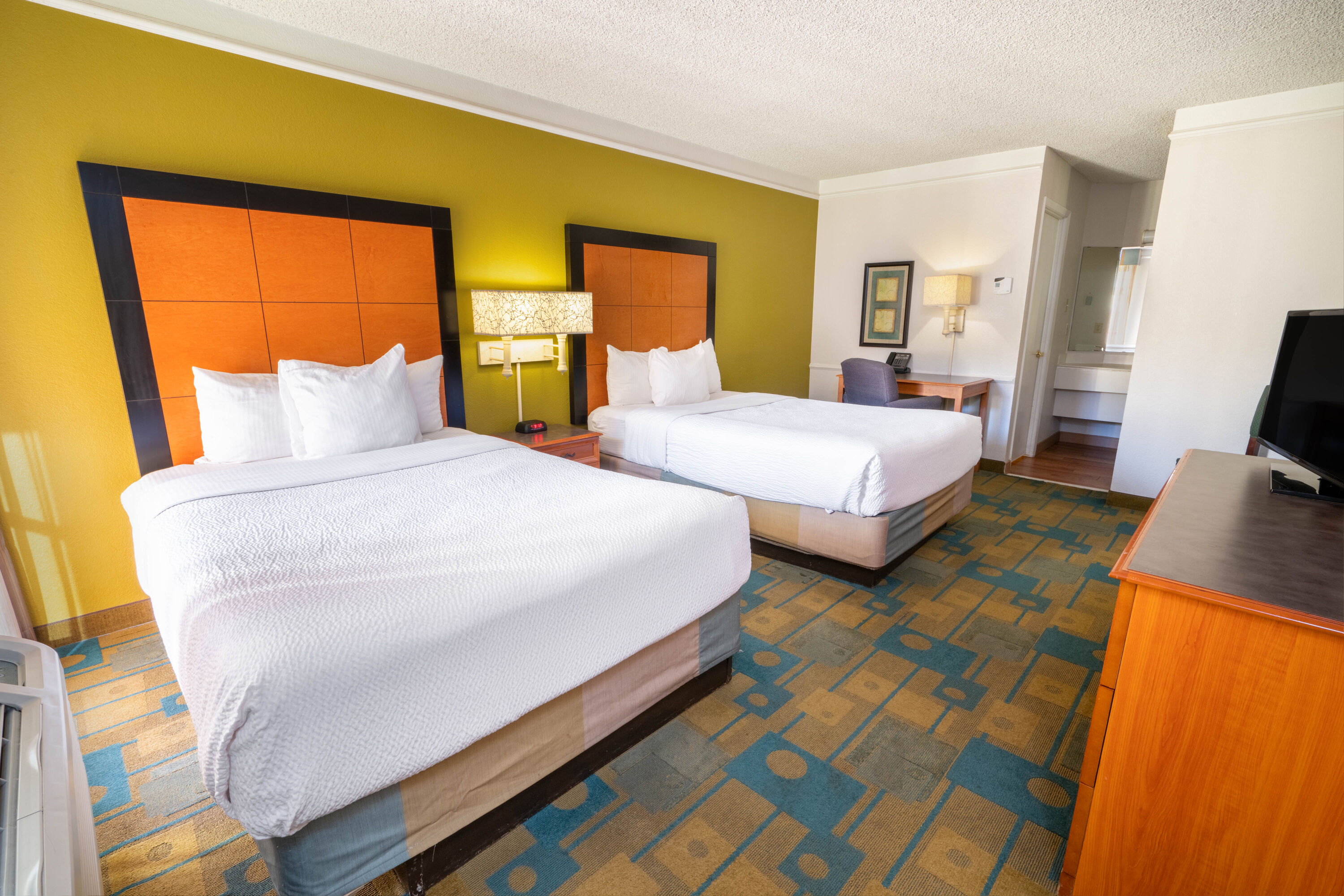 Guest room at the Travelodge by Wyndham Phoenix North in Phoenix, Arizona