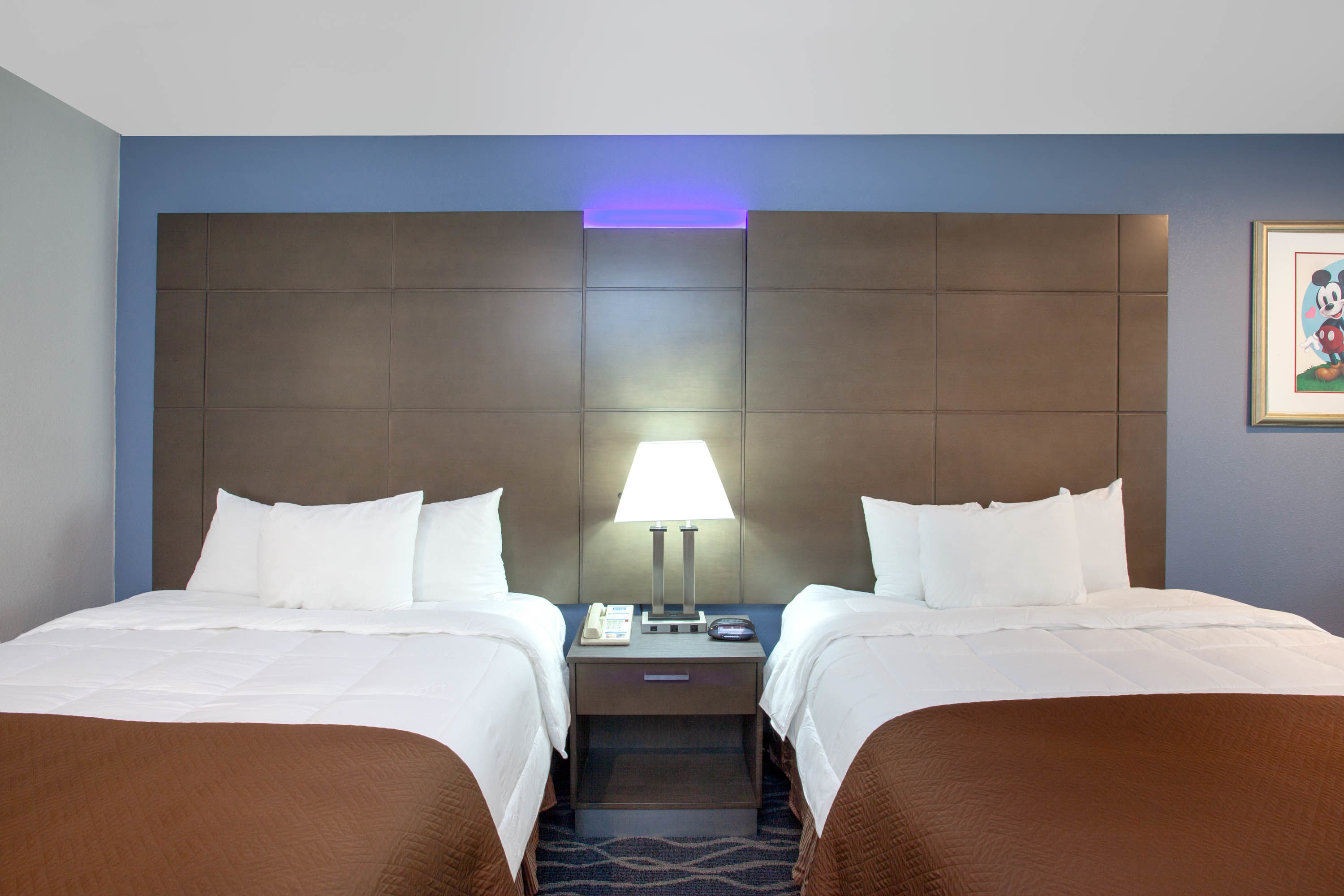 Travelodge Inn & Suites by Wyndham Anaheim on Disneyland Dr | Anaheim