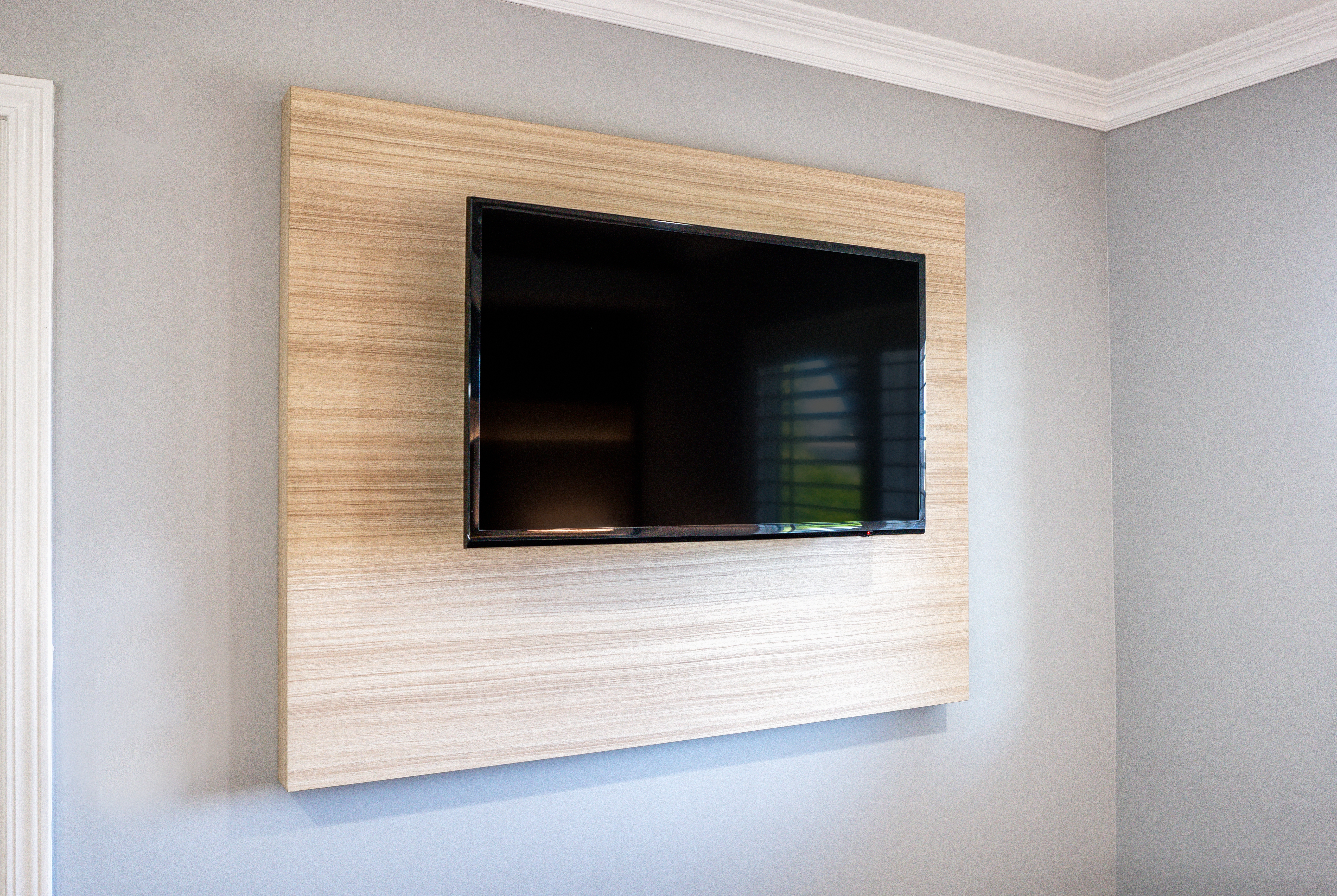 Guest room at the Travelodge Inn & Suites by Wyndham Bell Los Angeles Area in Bell, California