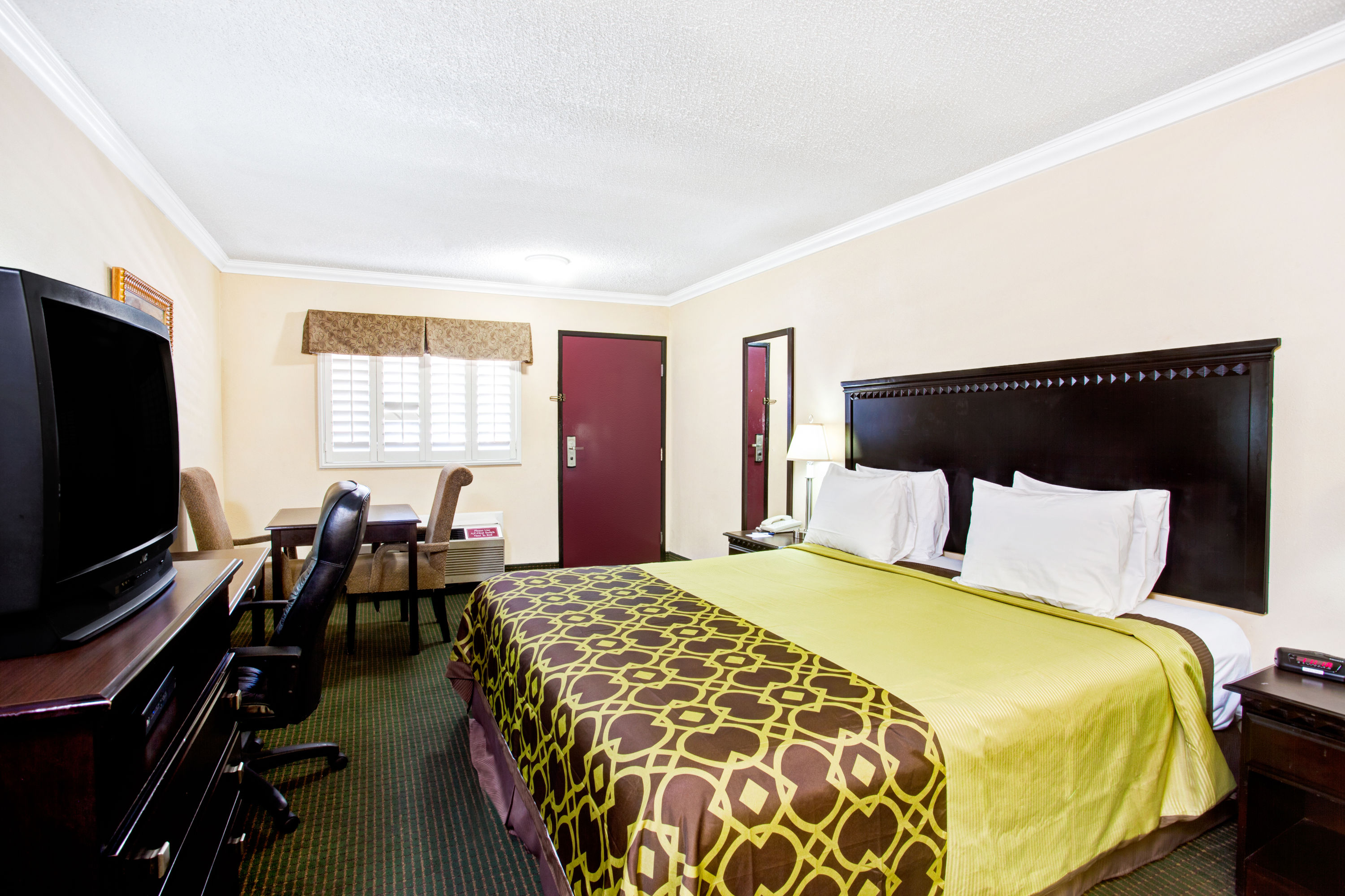 Travelodge Wyndham Chatsworth Chatsworth  Hotels