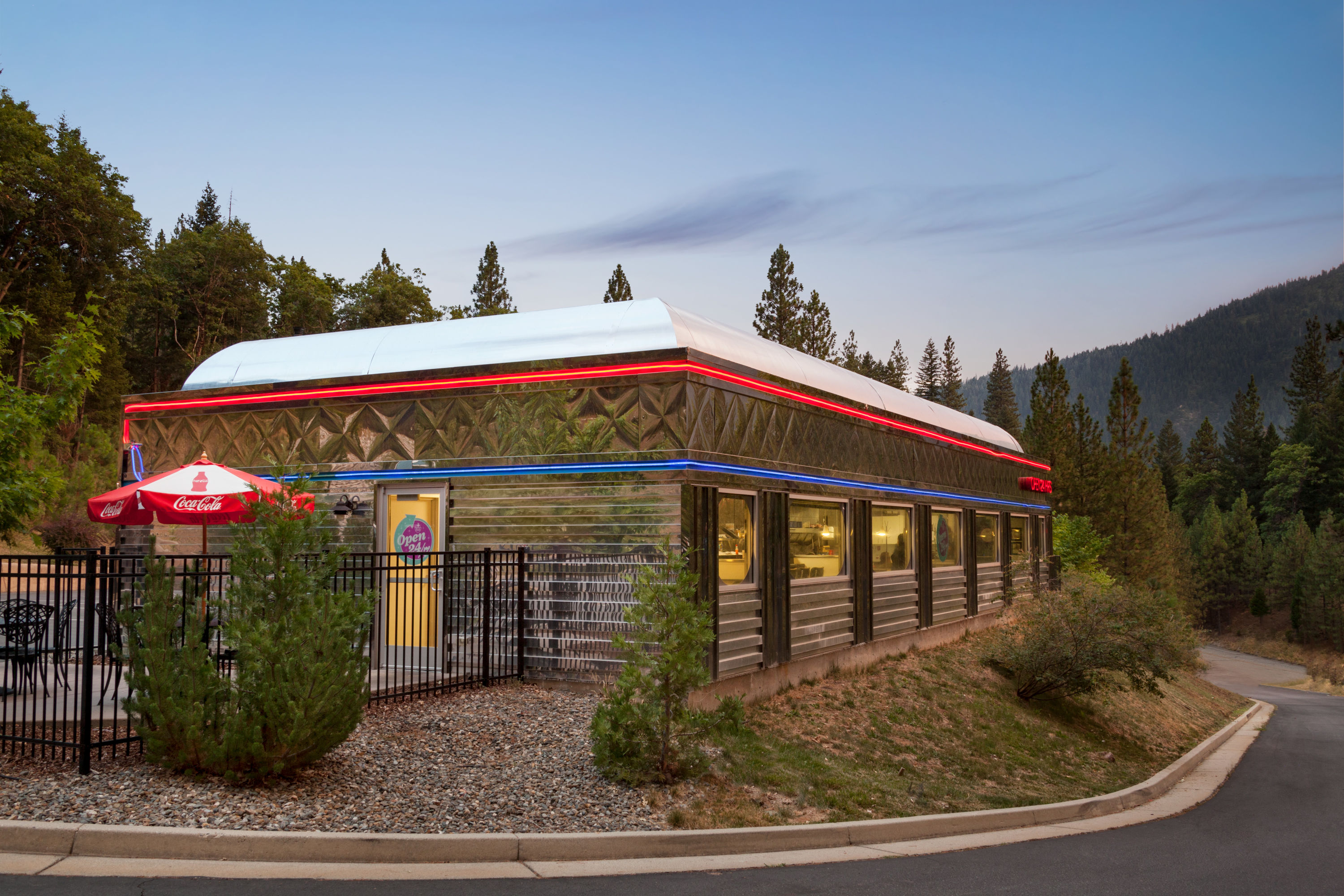 Travelodge by Wyndham Dunsmuir Dunsmuir, CA Hotels