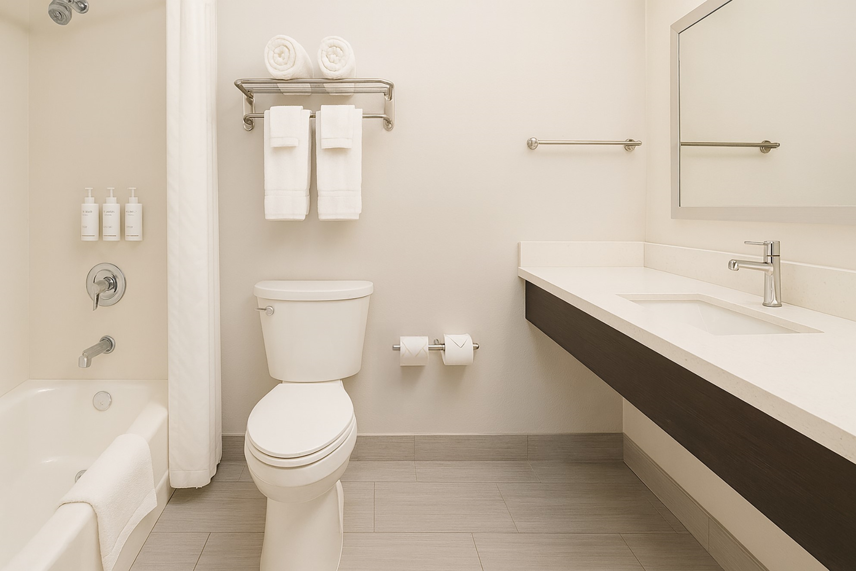 Guest room bath at the Travelodge by Wyndham LAX in El Segundo, California