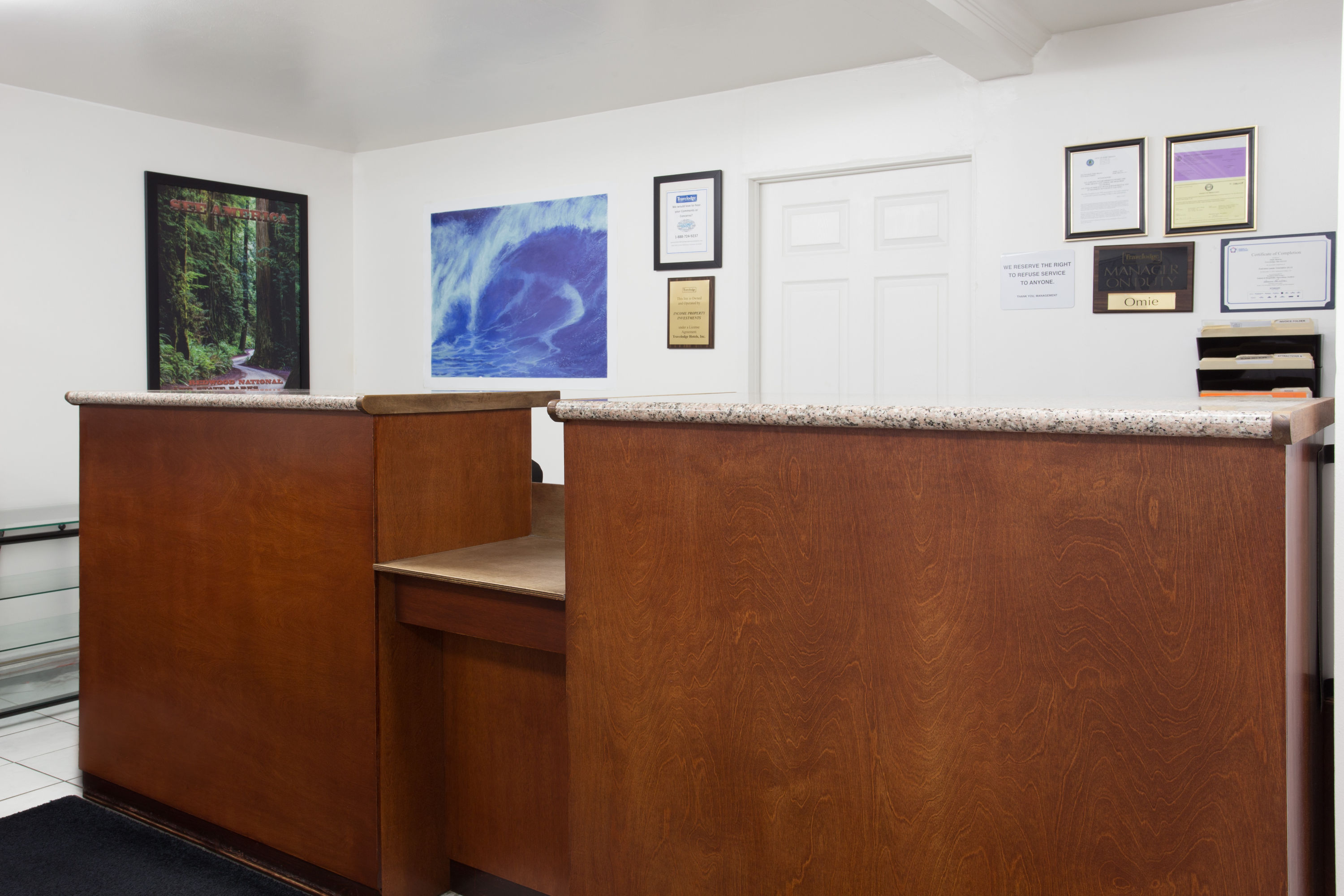 Travelodge By Wyndham Fort Bragg Fort Bragg Ca Hotels