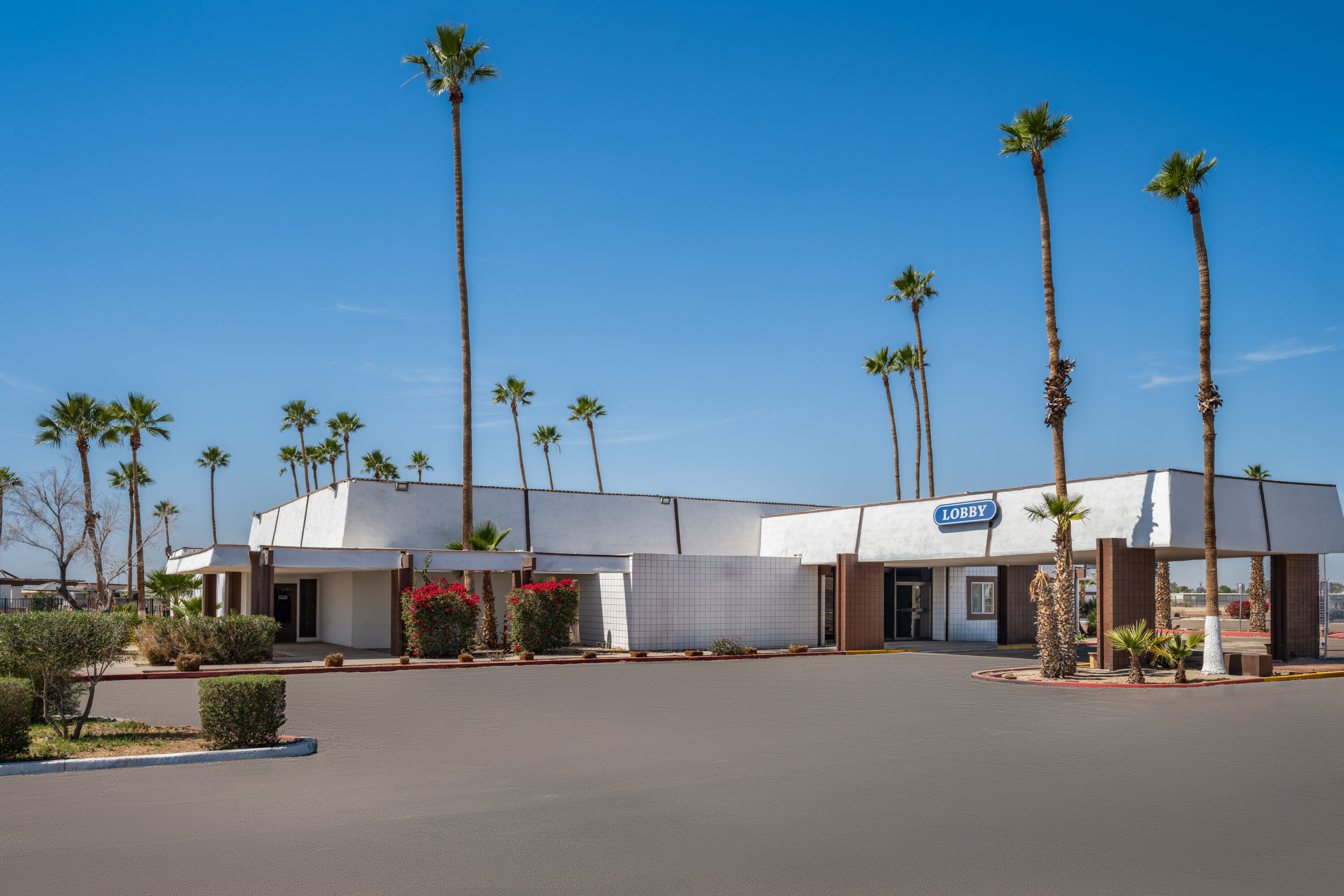 Exterior Day Image of Travelodge by Wyndham Imperial/El Centro hotel in Imperial, California
