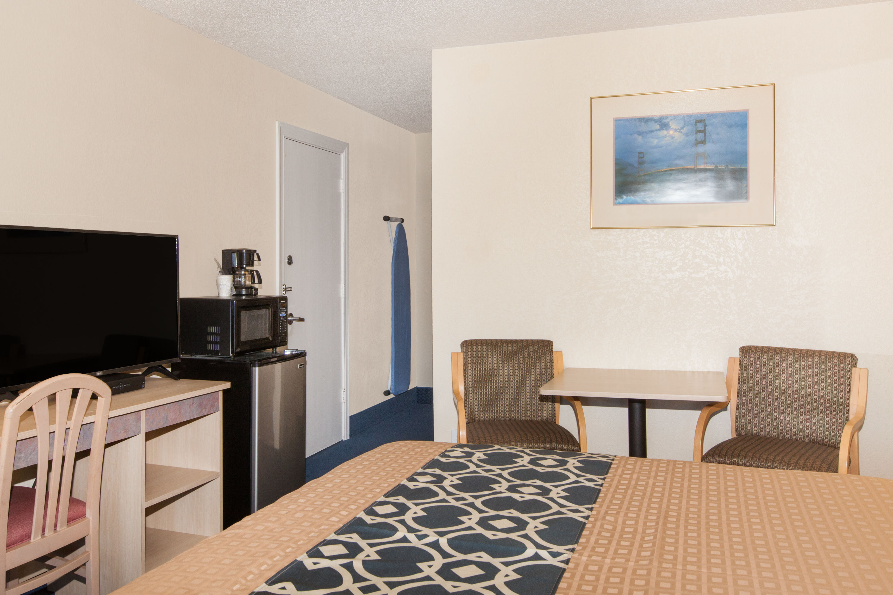Travelodge Wyndham Los Banos Los Banos  Hotels