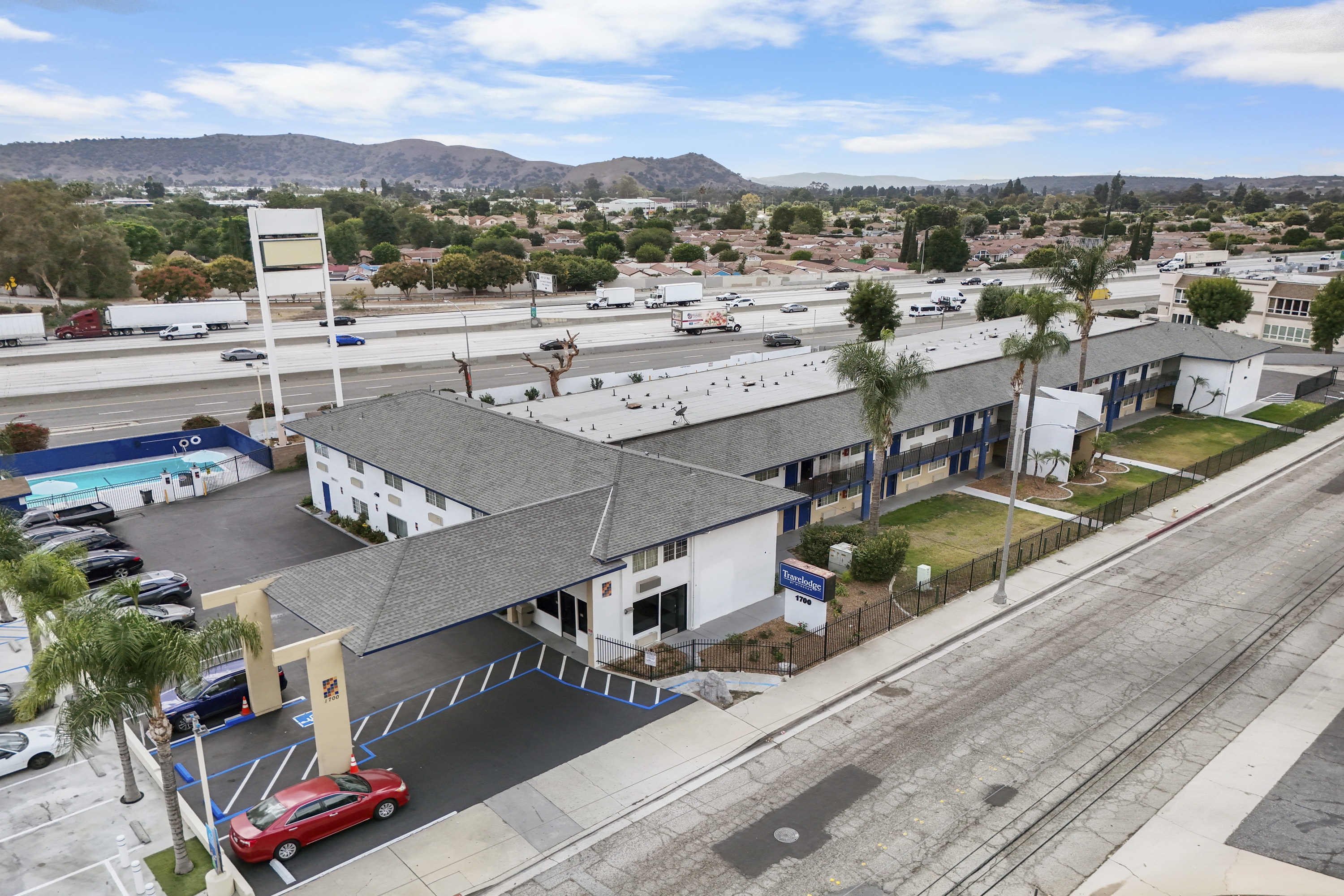 Exterior of Travelodge by Wyndham Fairplex Pomona hotel in Pomona, California