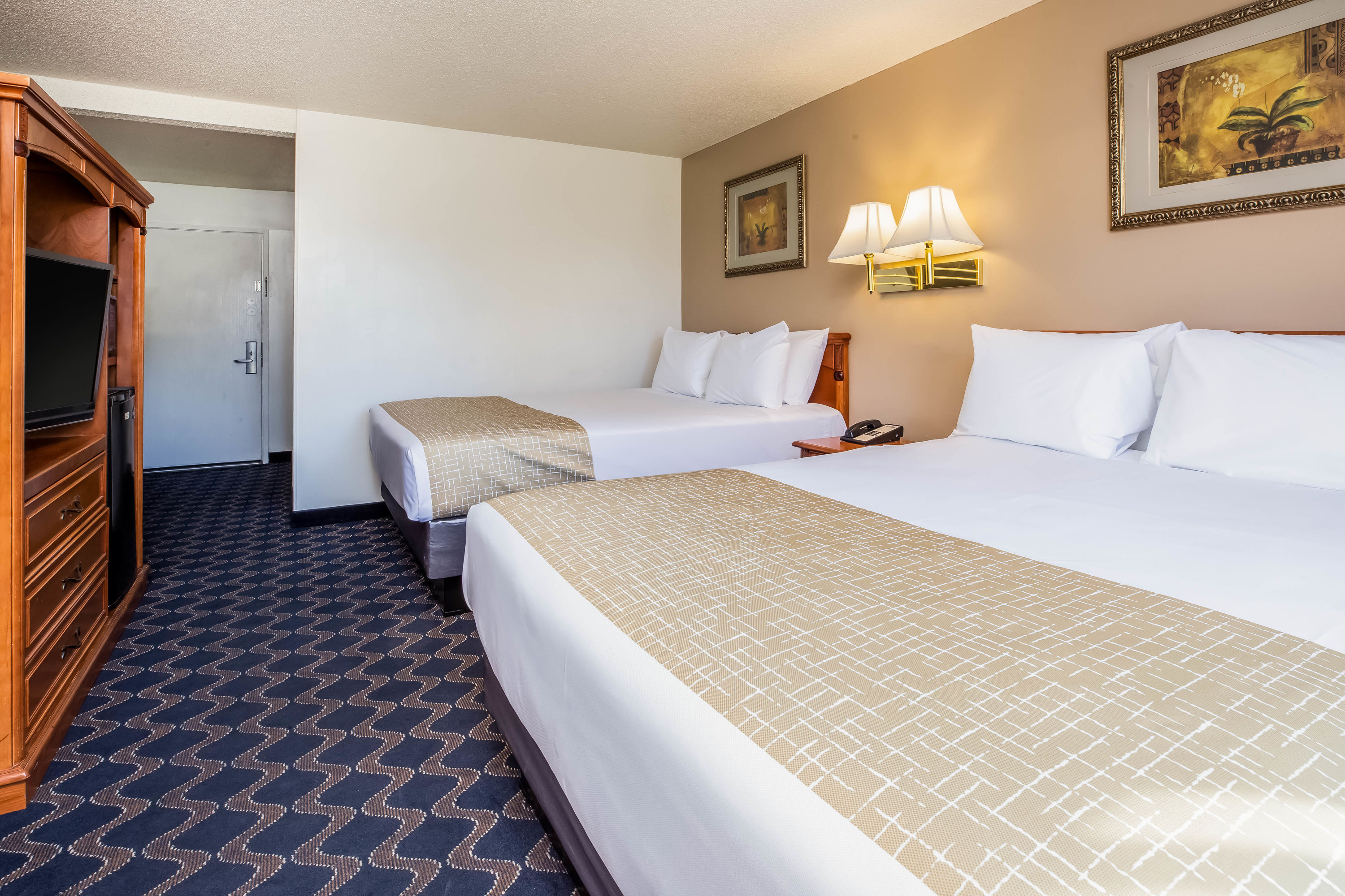 Travelodge by Wyndham Red Bluff Red Bluff, CA Hotels