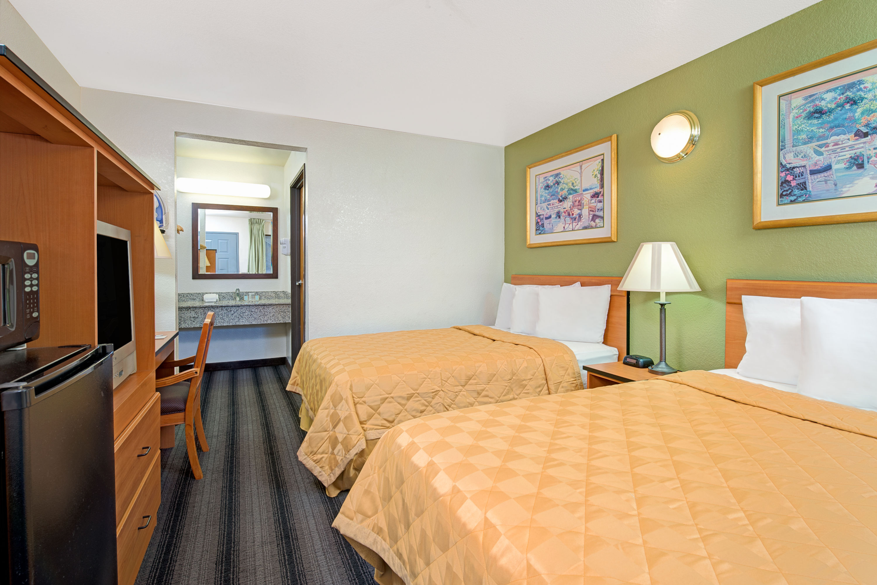 Guest room at the Travelodge by Wyndham Sacramento / Rancho Cordova in Sacramento, California