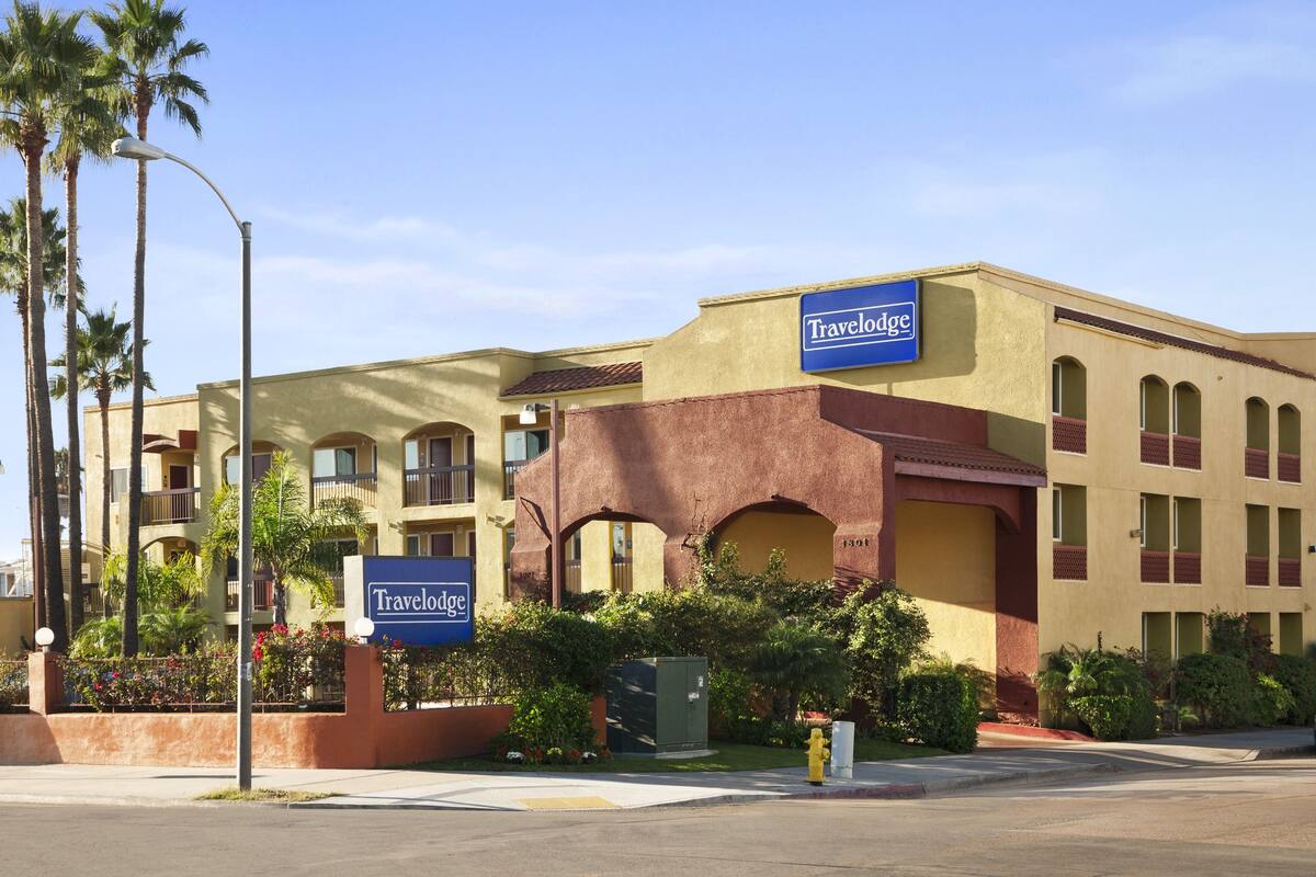 Travelodge San Go Downtown Convention Center Hotels Exterior Of Travelodge San Go Downtown Convention Center Hotel In California