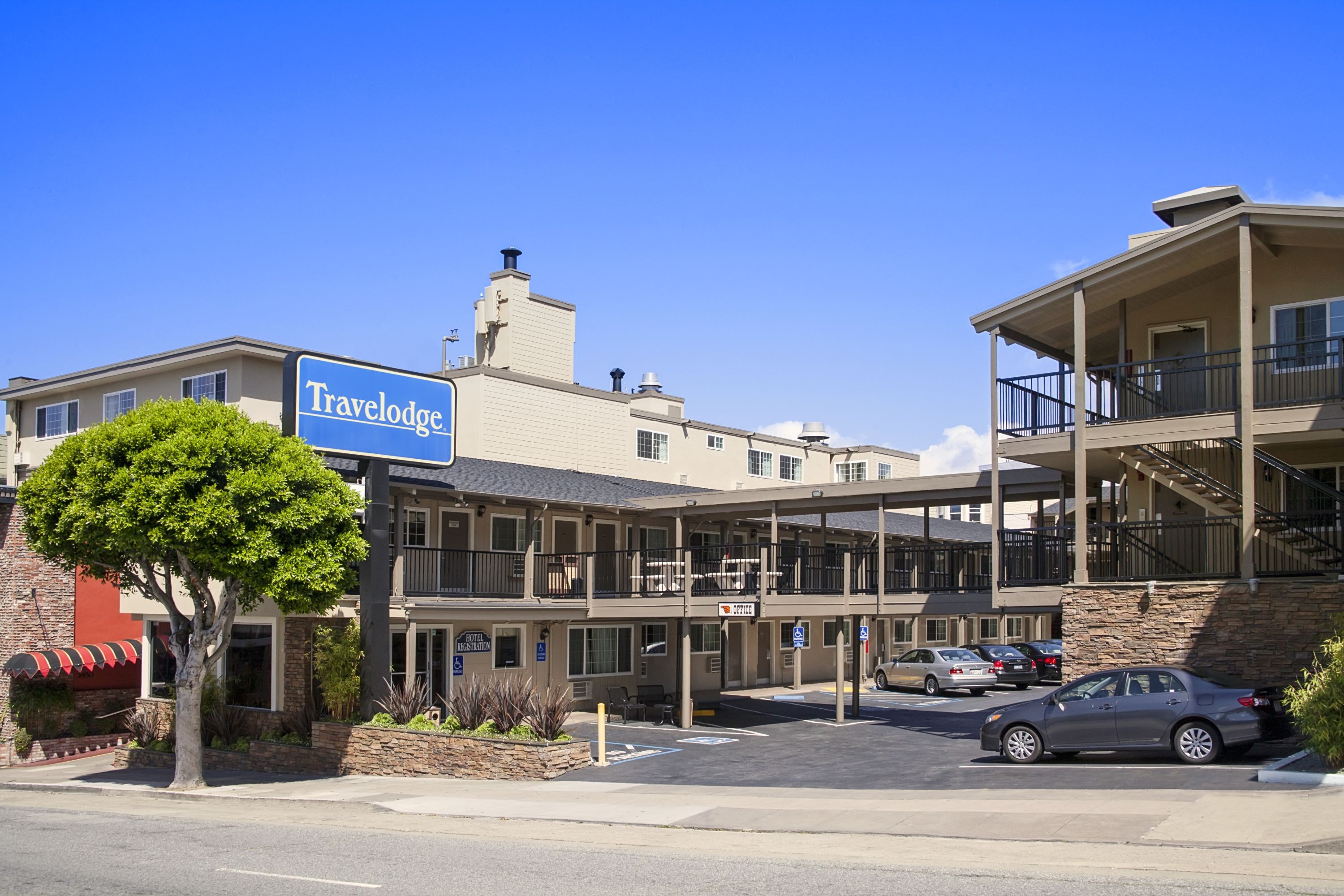 Travelodge Wyndham San Francisco Bay San Francisco  Hotels