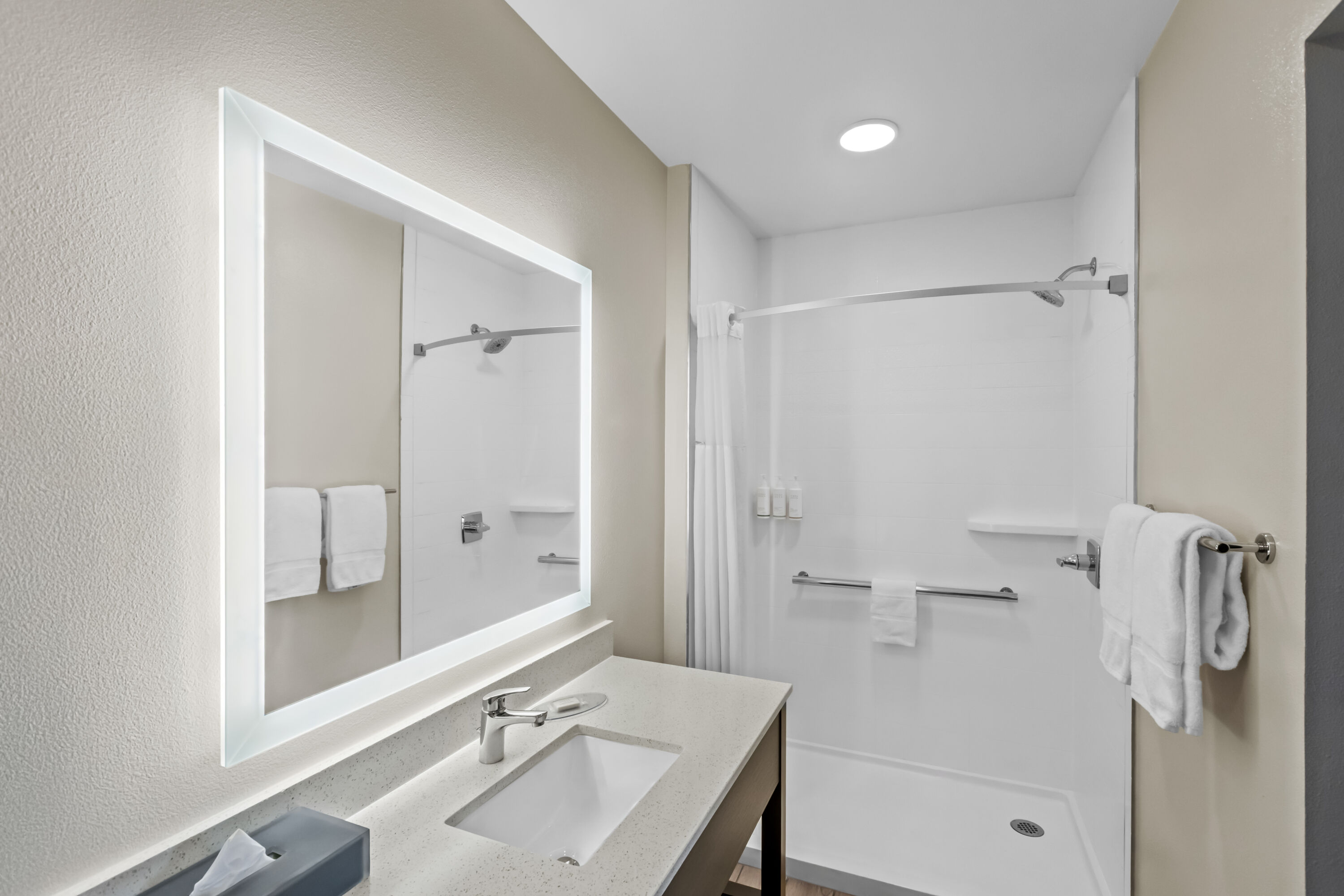 Guest room bath at the Travelodge by Wyndham Santa Rosa Wine Country in Santa Rosa, California