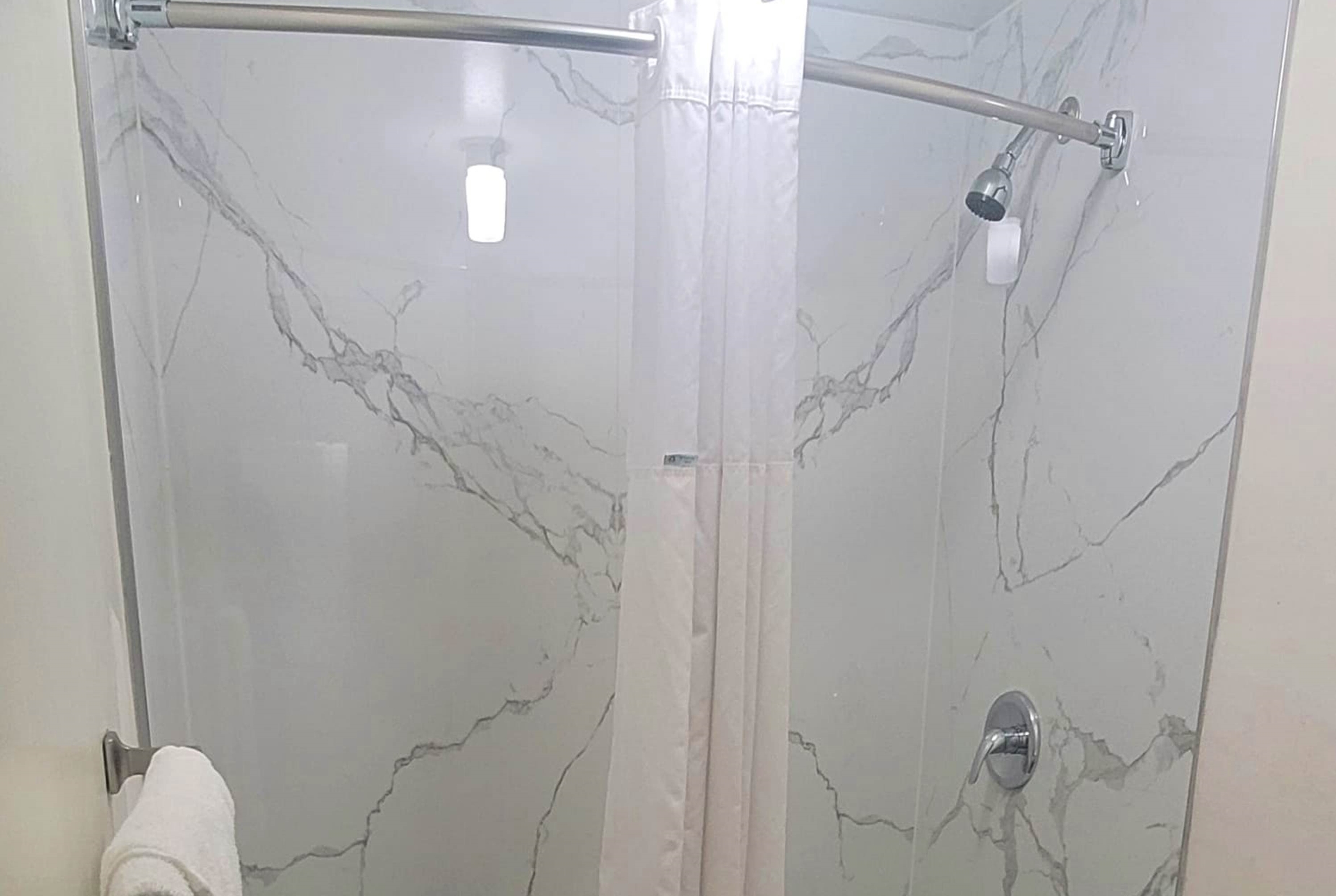 Guest room bath at the Travelodge by Wyndham San Francisco Airport North in South San Francisco, California