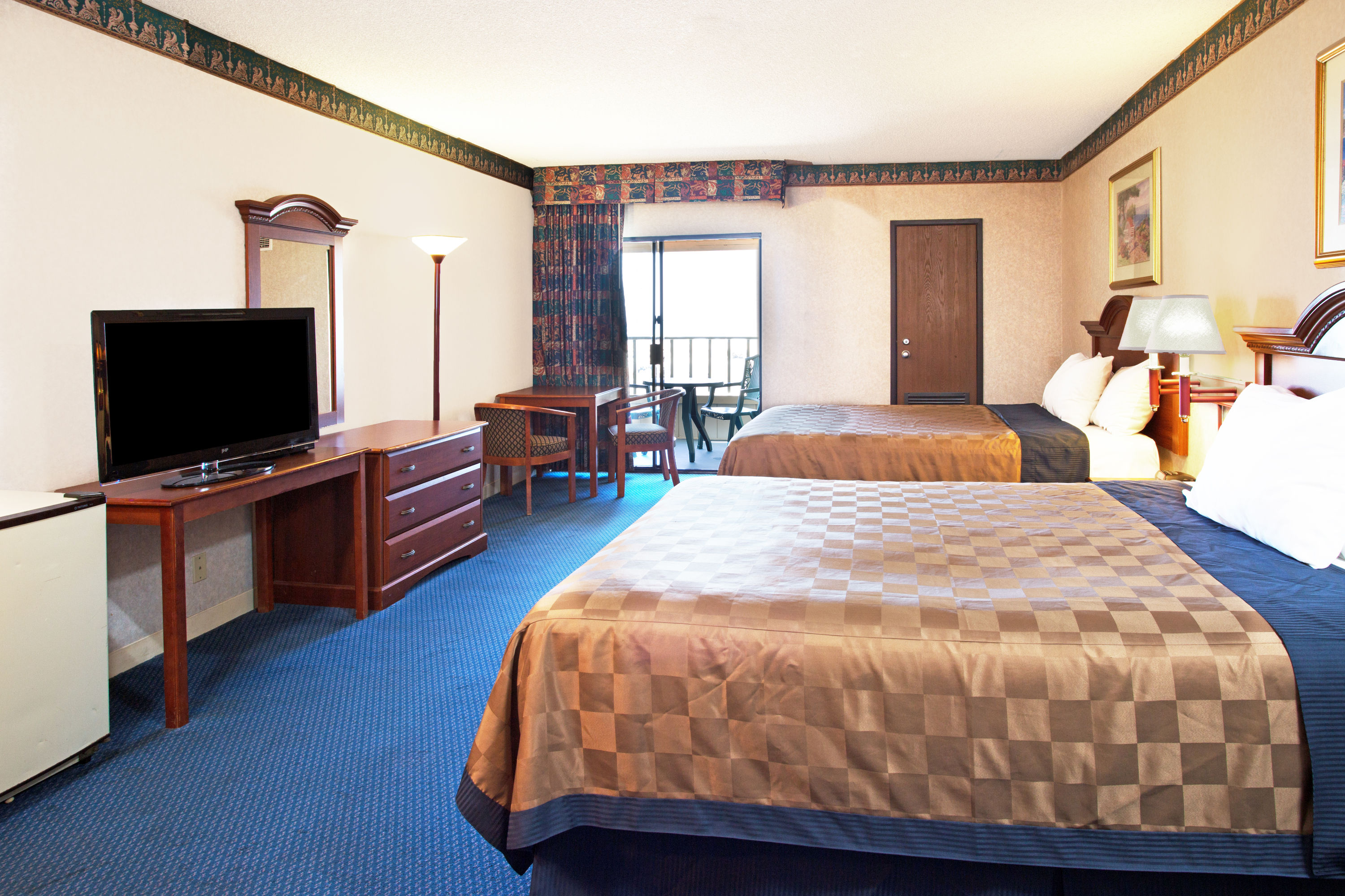 Travelodge By Wyndham Ocean Front Sunset Beach Ca Hotels