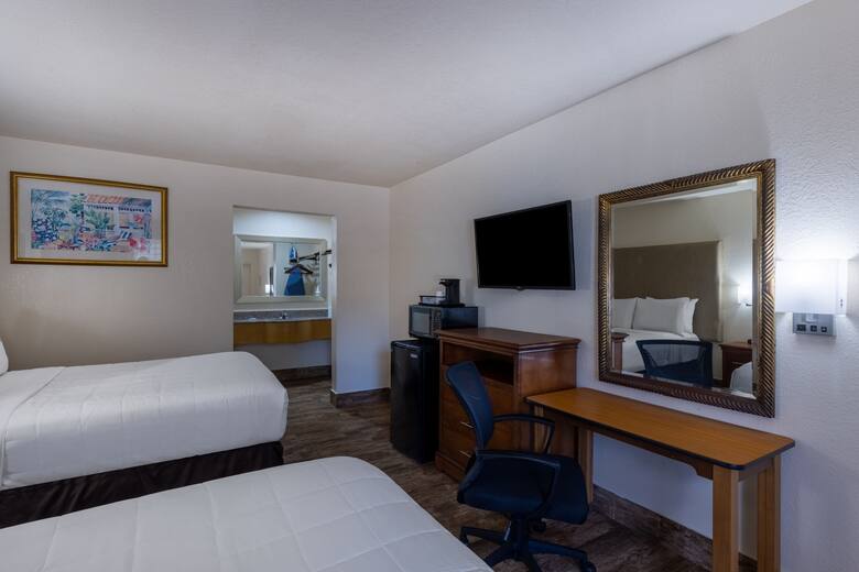 Guest room at the Travelodge Florida City/Homestead/Everglades in Florida City, Florida