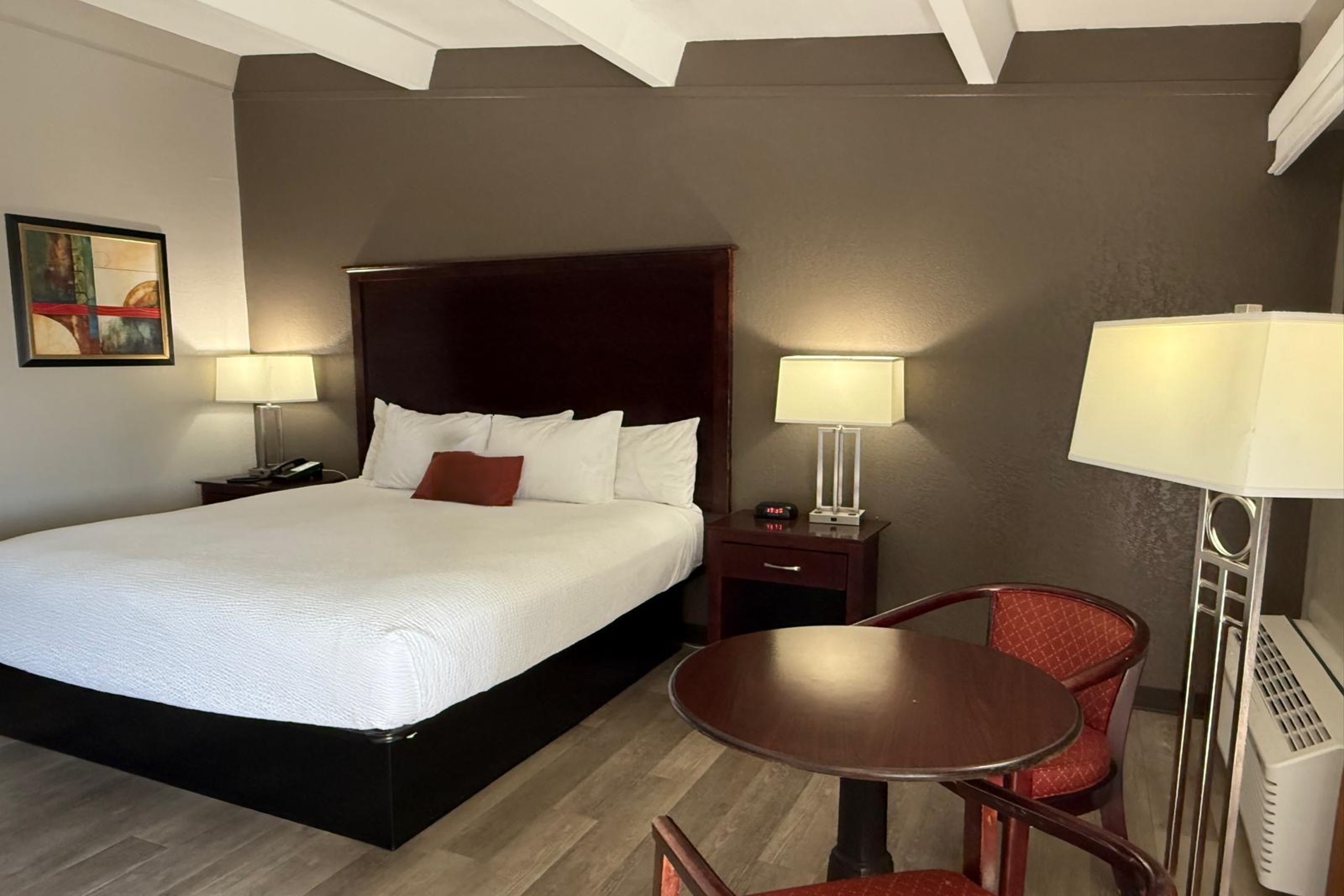 Guest room at the Travelodge by Wyndham Lakeland in Lakeland, Florida