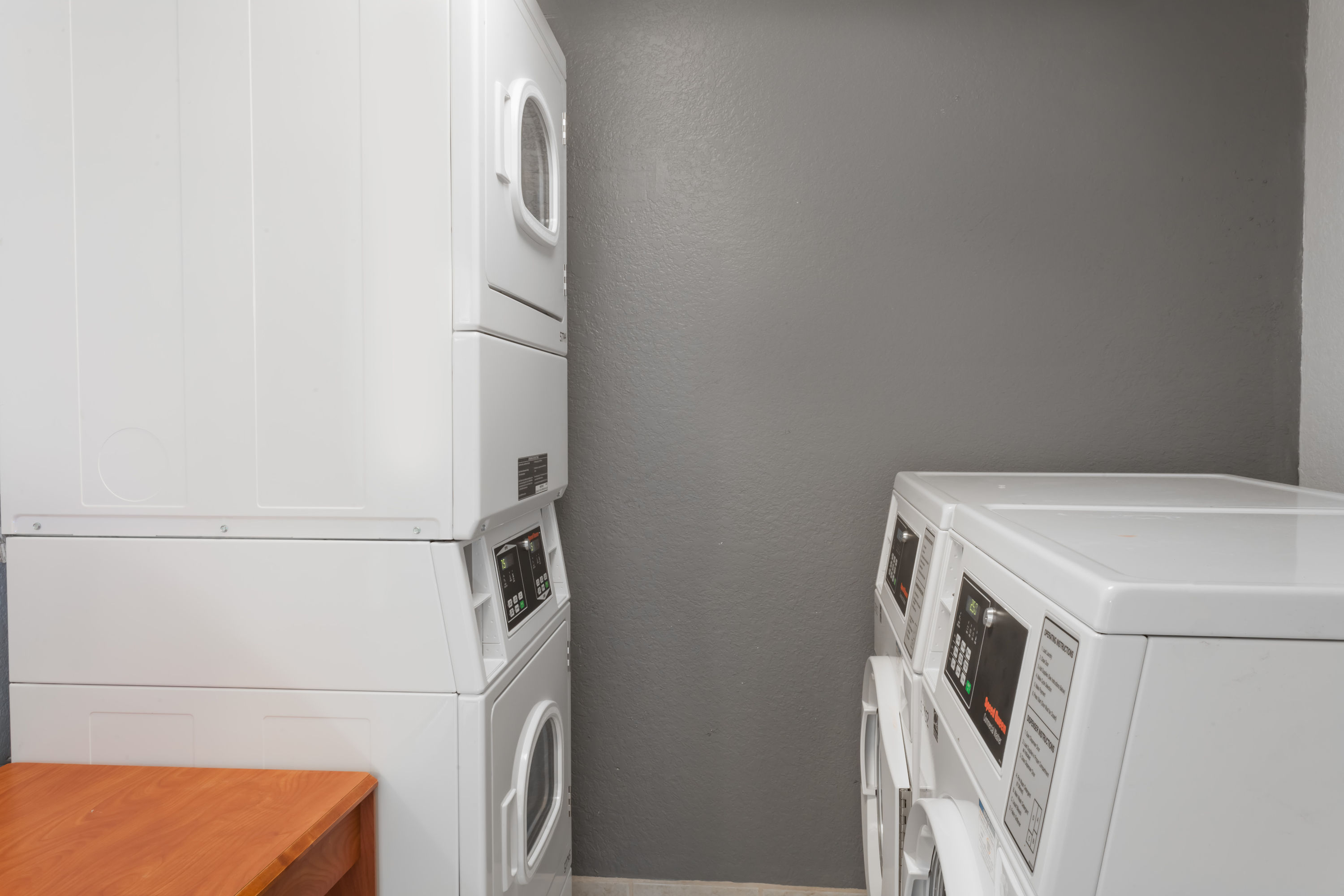 Travelodge By Wyndham Orlando Near Florida Mall Orlando