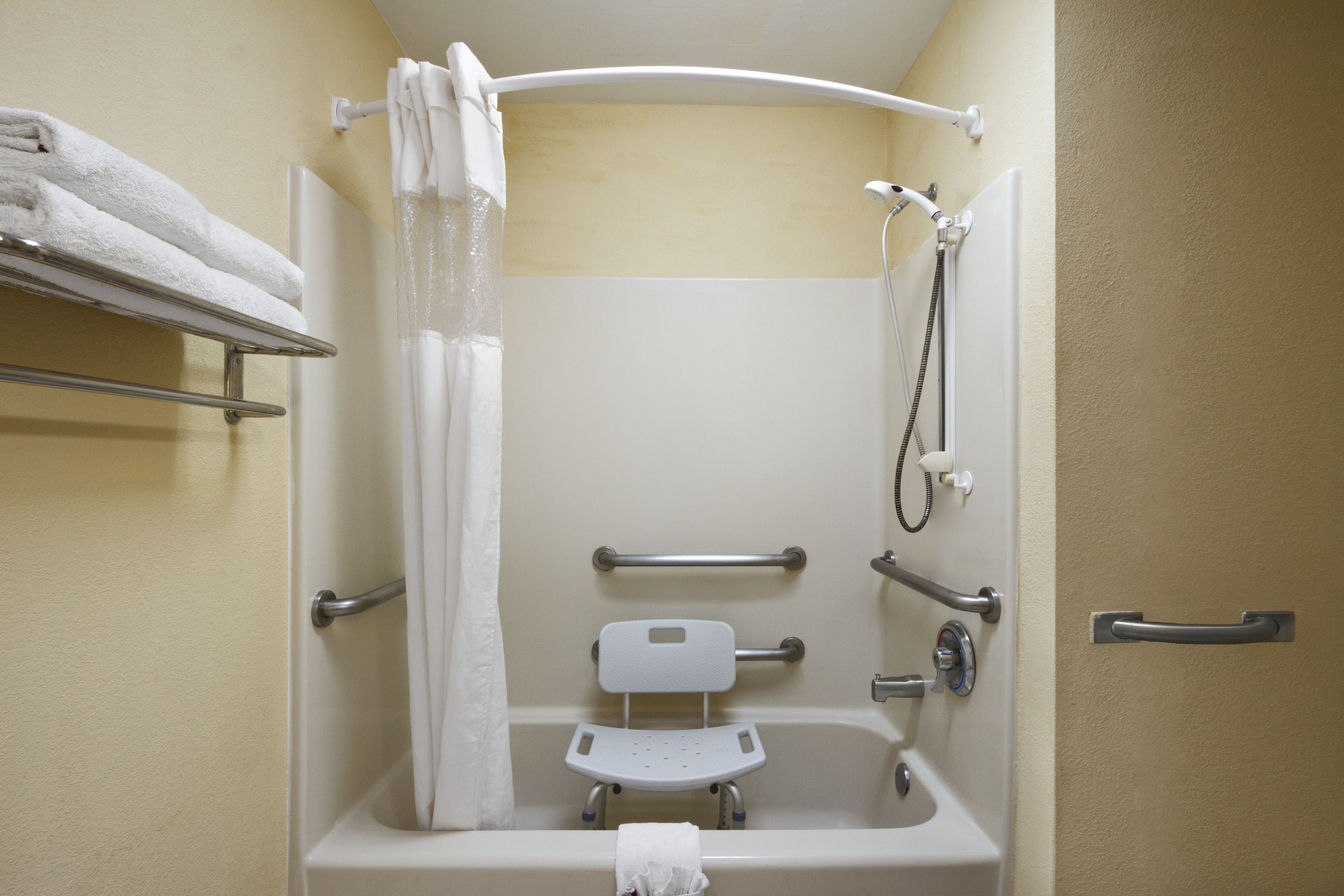 Travelodge By Wyndham Covington Covington Ga Hotels