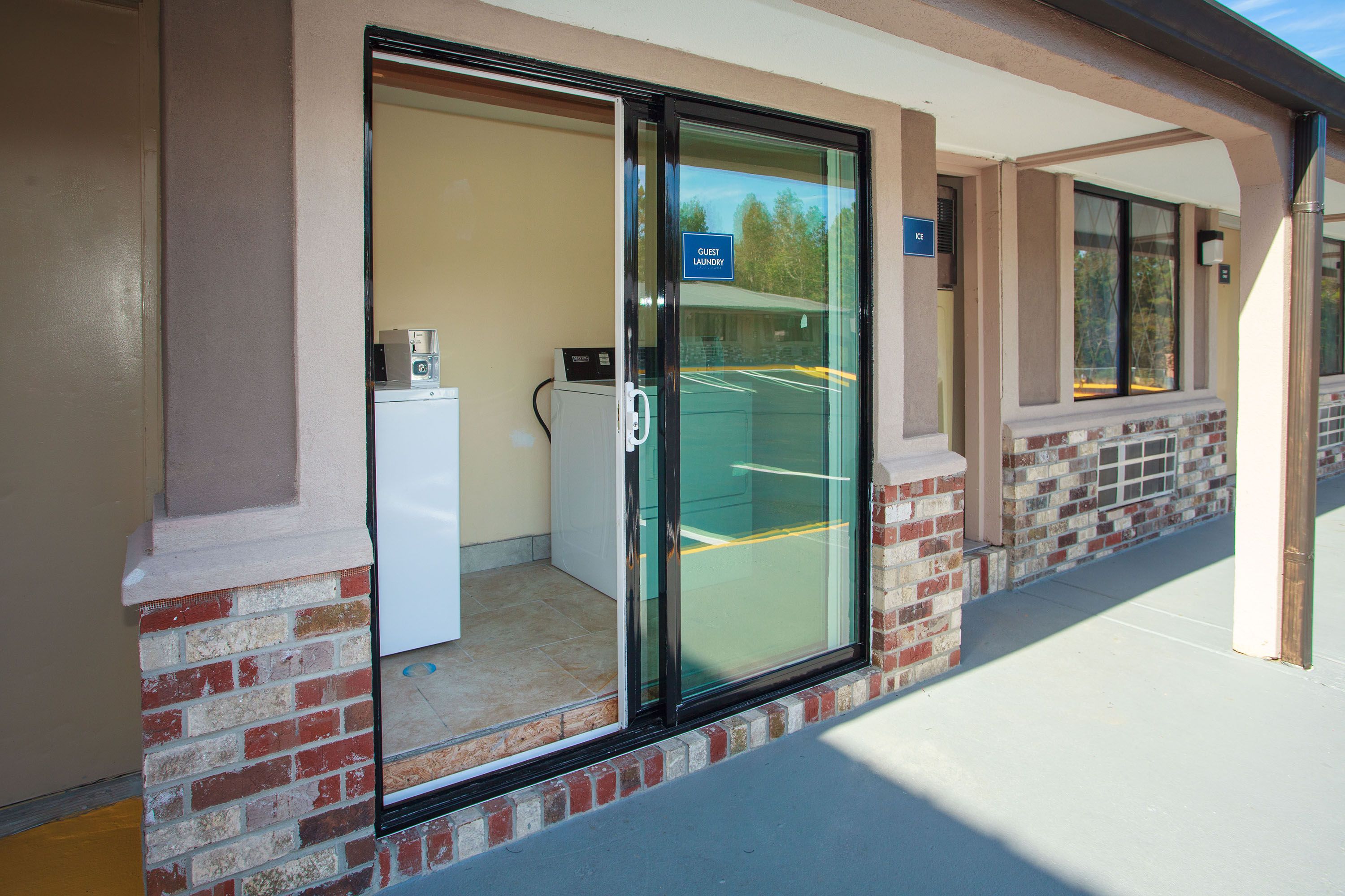Laundry facilities at Travelodge by Wyndham Macon West in Macon, Georgia