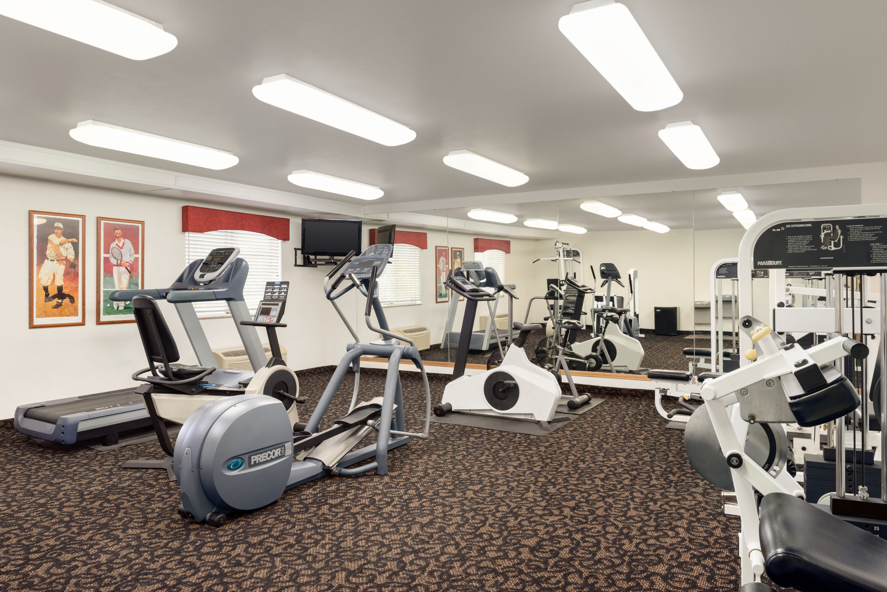 Travelodge by Wyndham Clinton Valley West Court Clinton IA Hotels