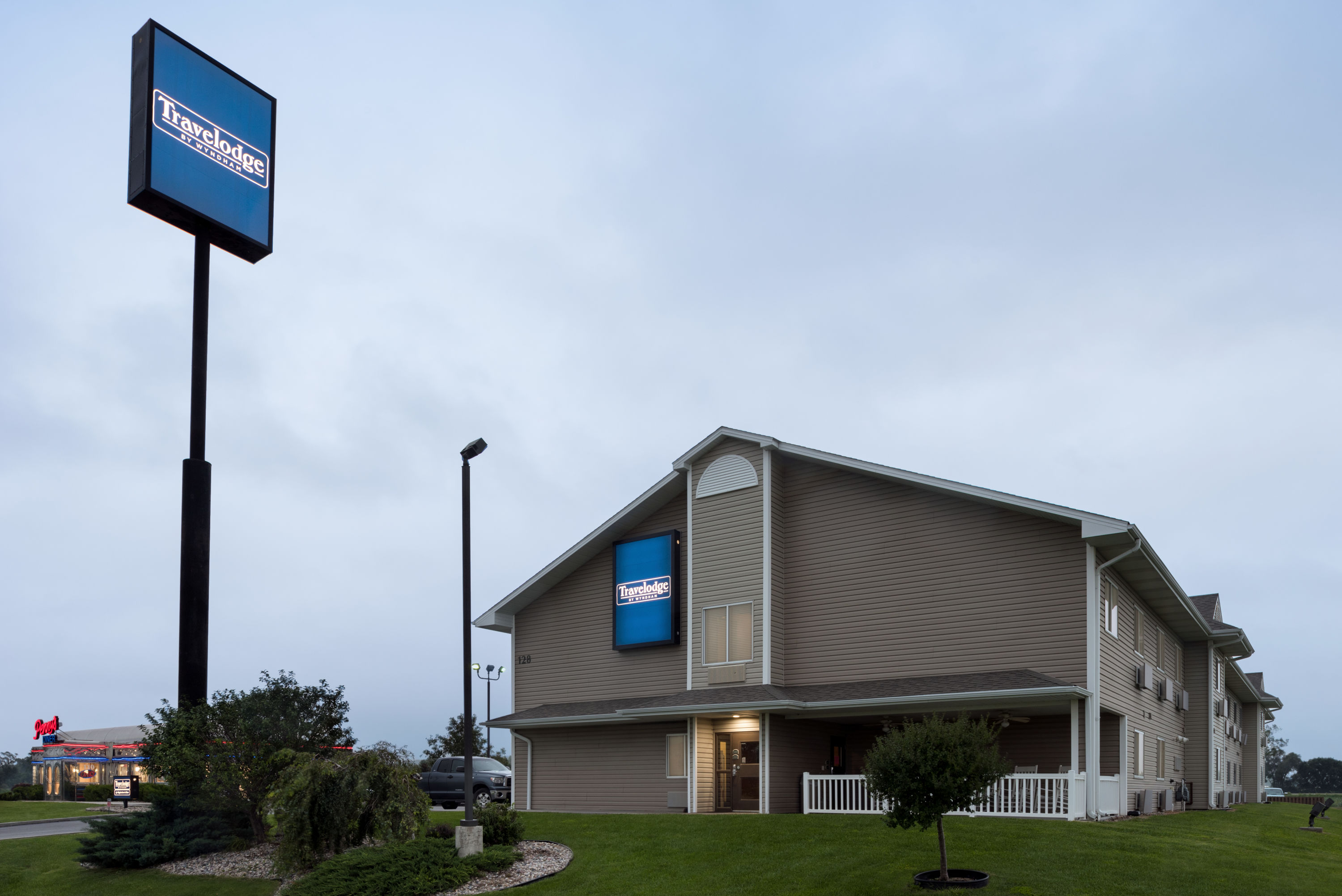 Travelodge by Wyndham Missouri Valley Missouri Valley, IA Hotels
