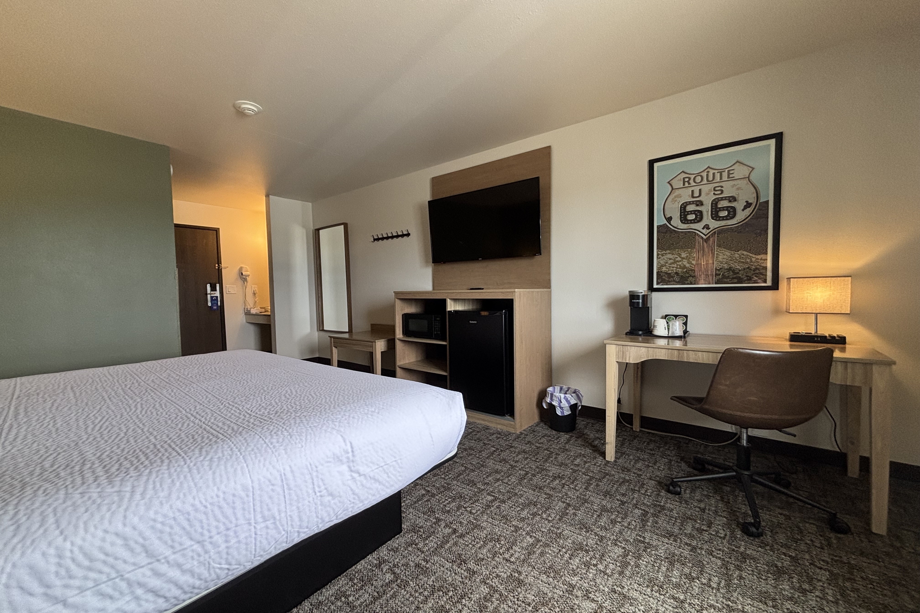 Guest room at the Travelodge by Wyndham Atlanta, Illinois in Atlanta, Illinois