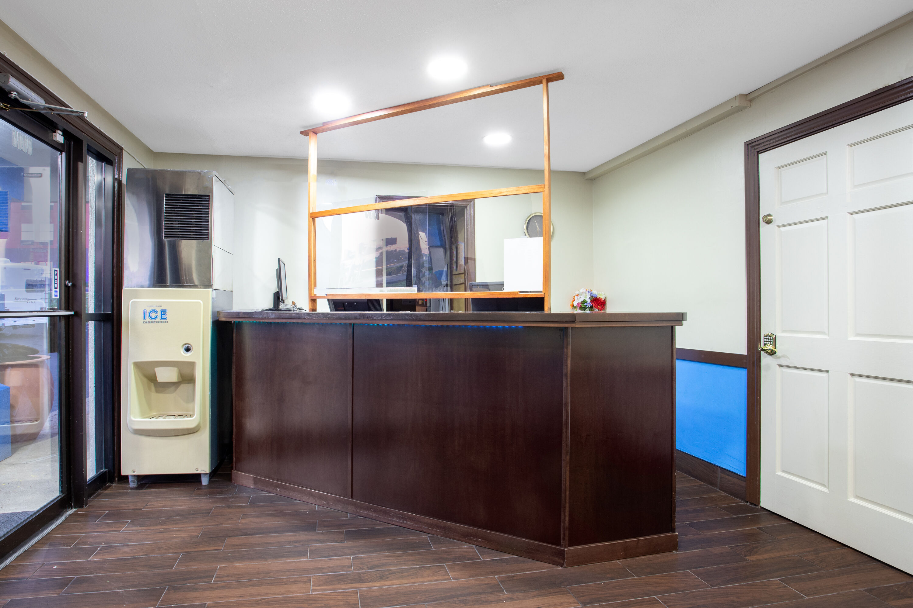 Travelodge by Wyndham Richmond IN reception in Richmond, Indiana