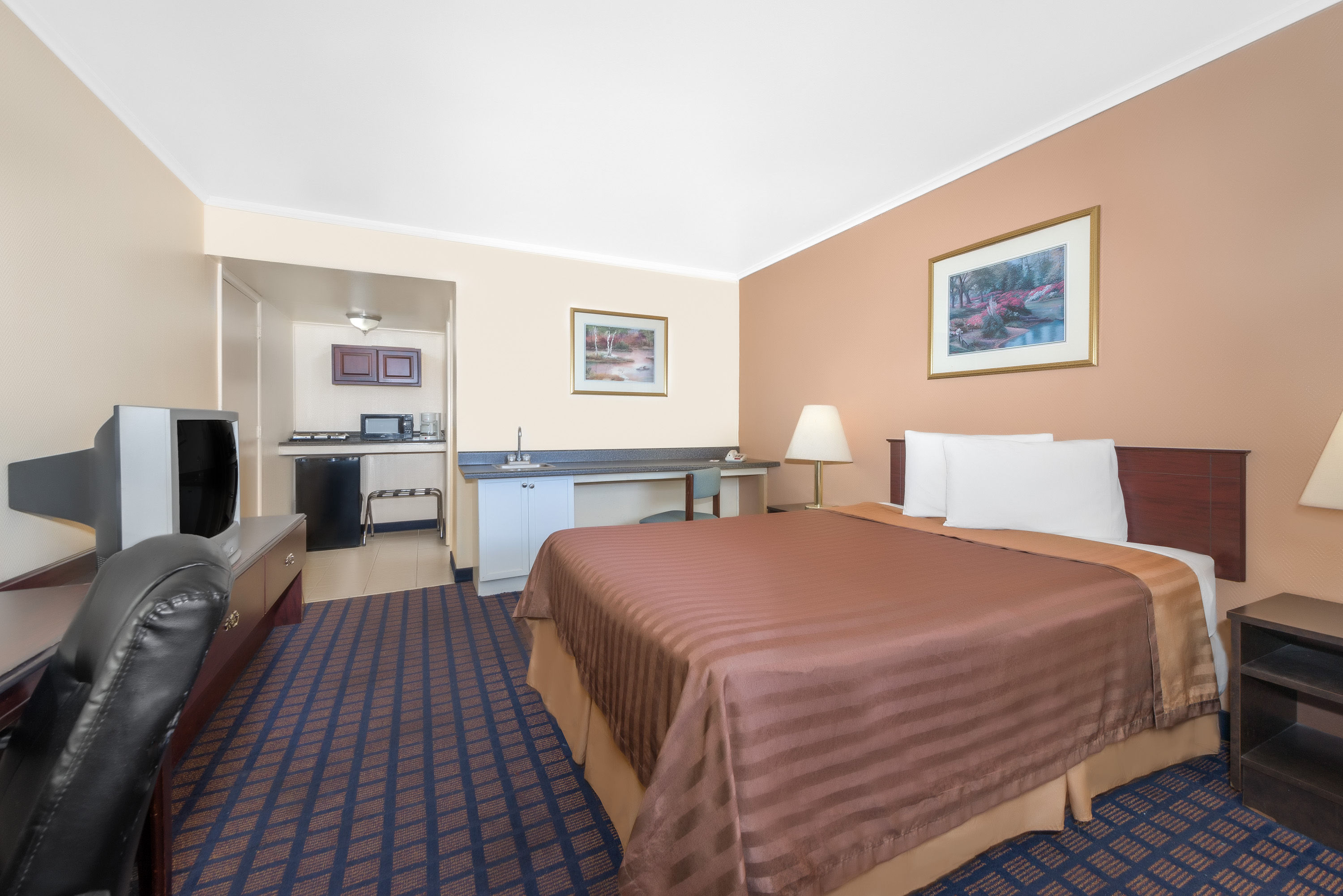 Travelodge By Wyndham Dodge City Dodge City Ks Hotels