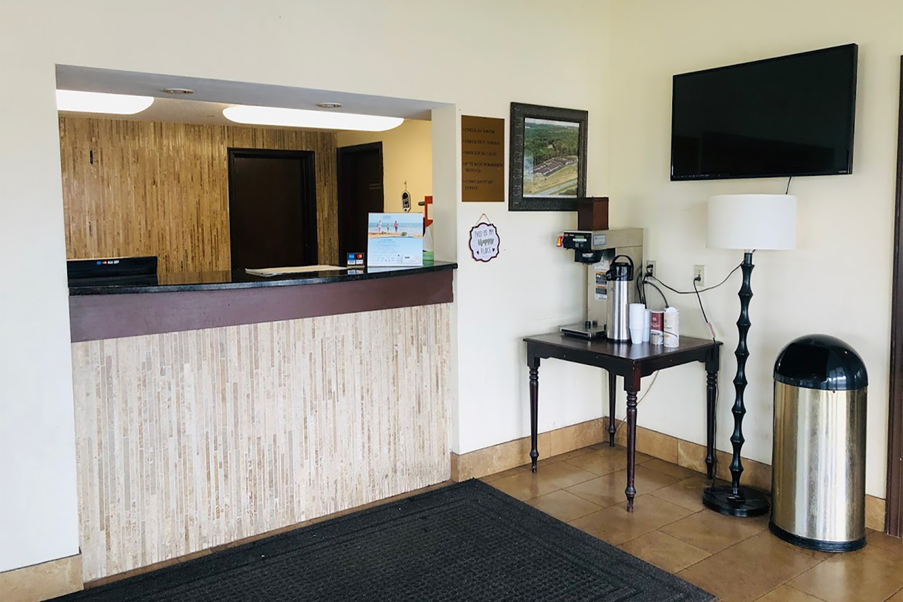Travelodge Wyndham Laurel Laurel  Hotels