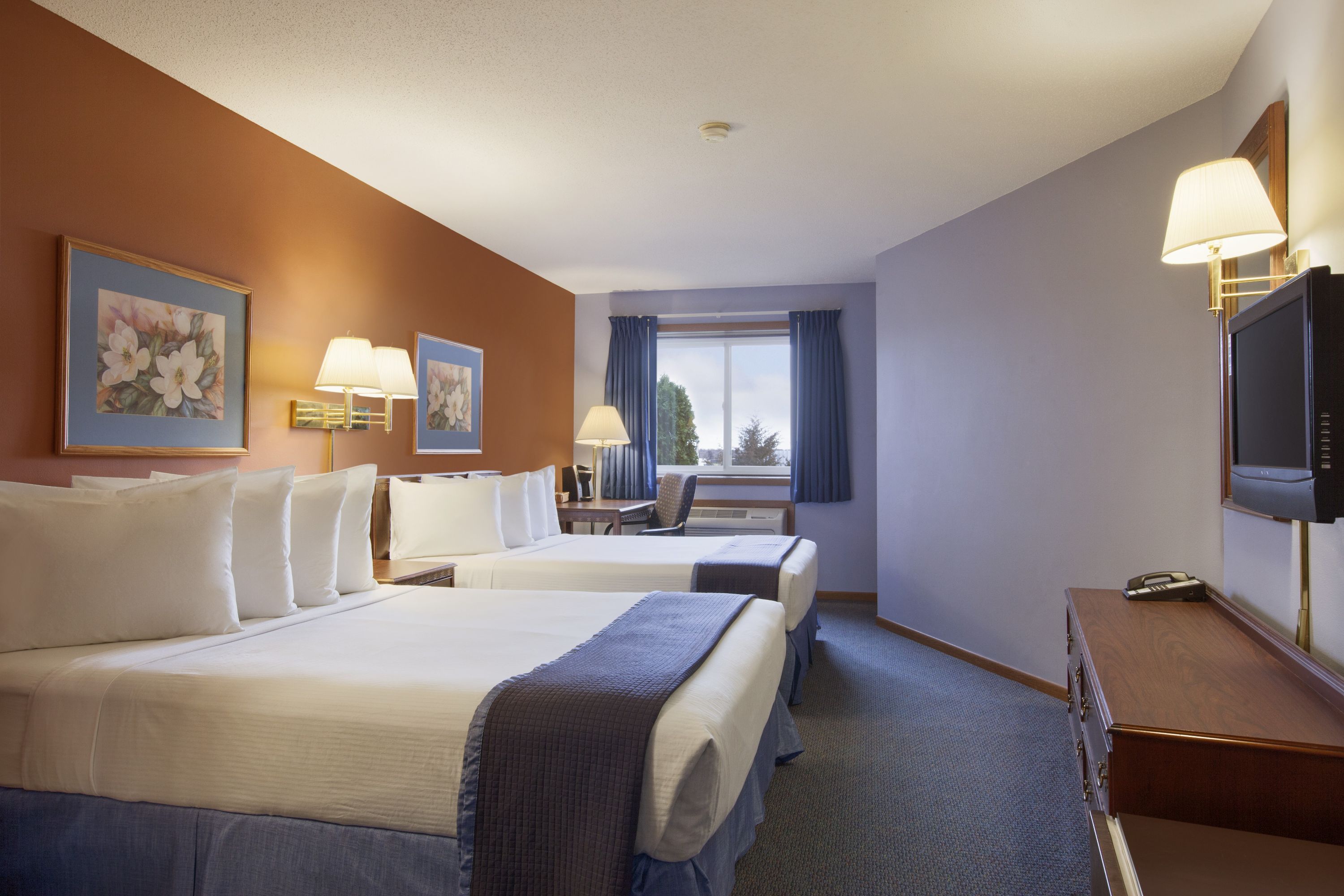 Travelodge by Wyndham Motel of St Cloud Saint Cloud, MN Hotels
