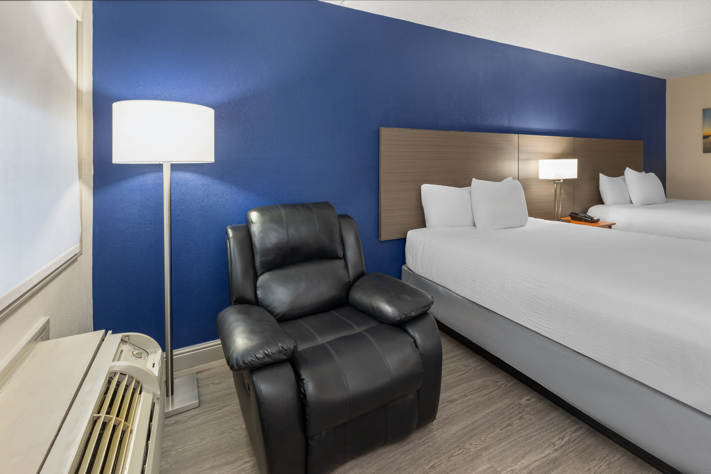 Guest room at the Angel Inn Near IMAX, a Travelodge by Wyndham in Branson, Missouri
